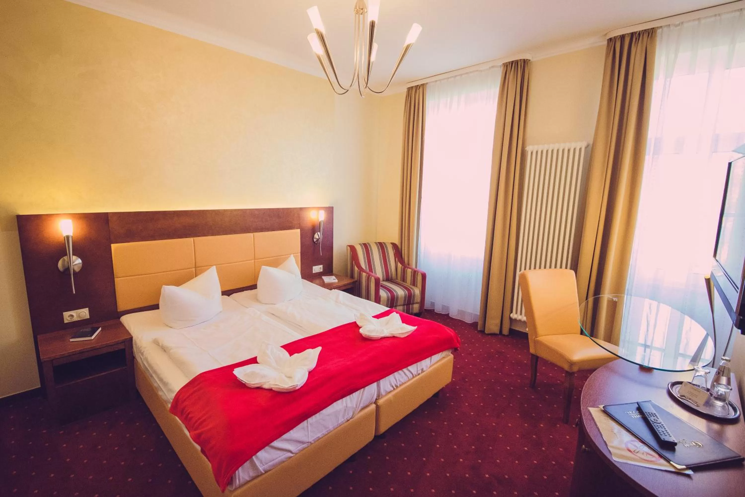 Photo of the whole room, Bed in Hotel Arena City