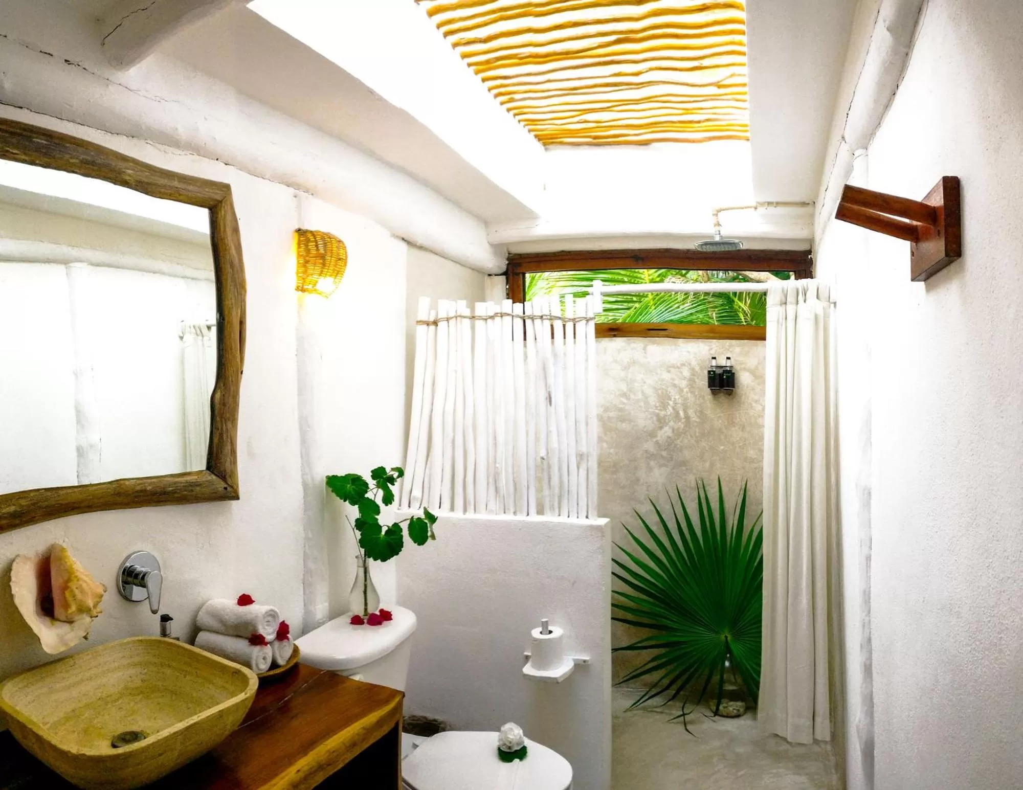 Bathroom in Casa Violeta