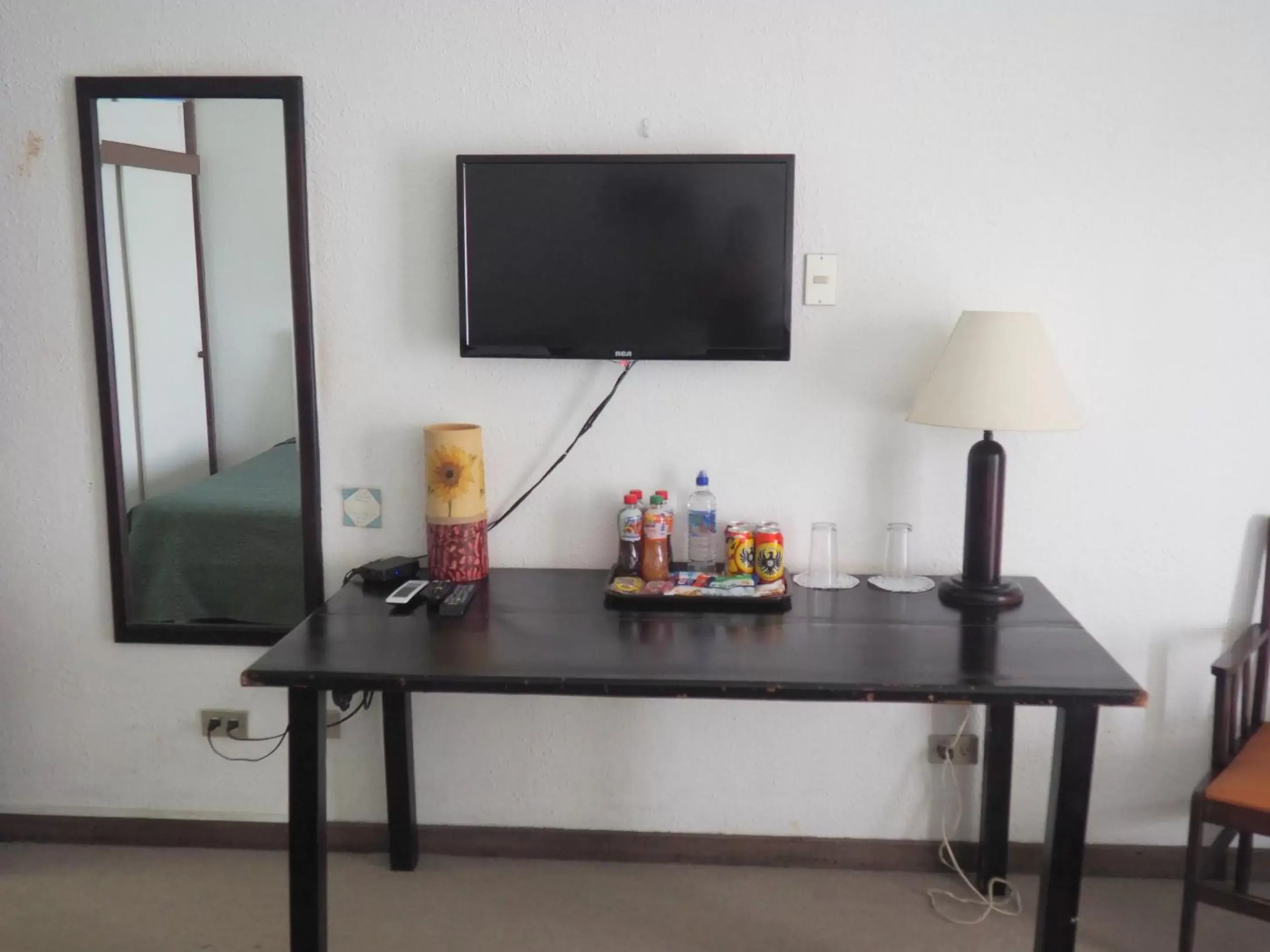 TV/Entertainment Center in Nuevo Maragato Hotel & Hostel