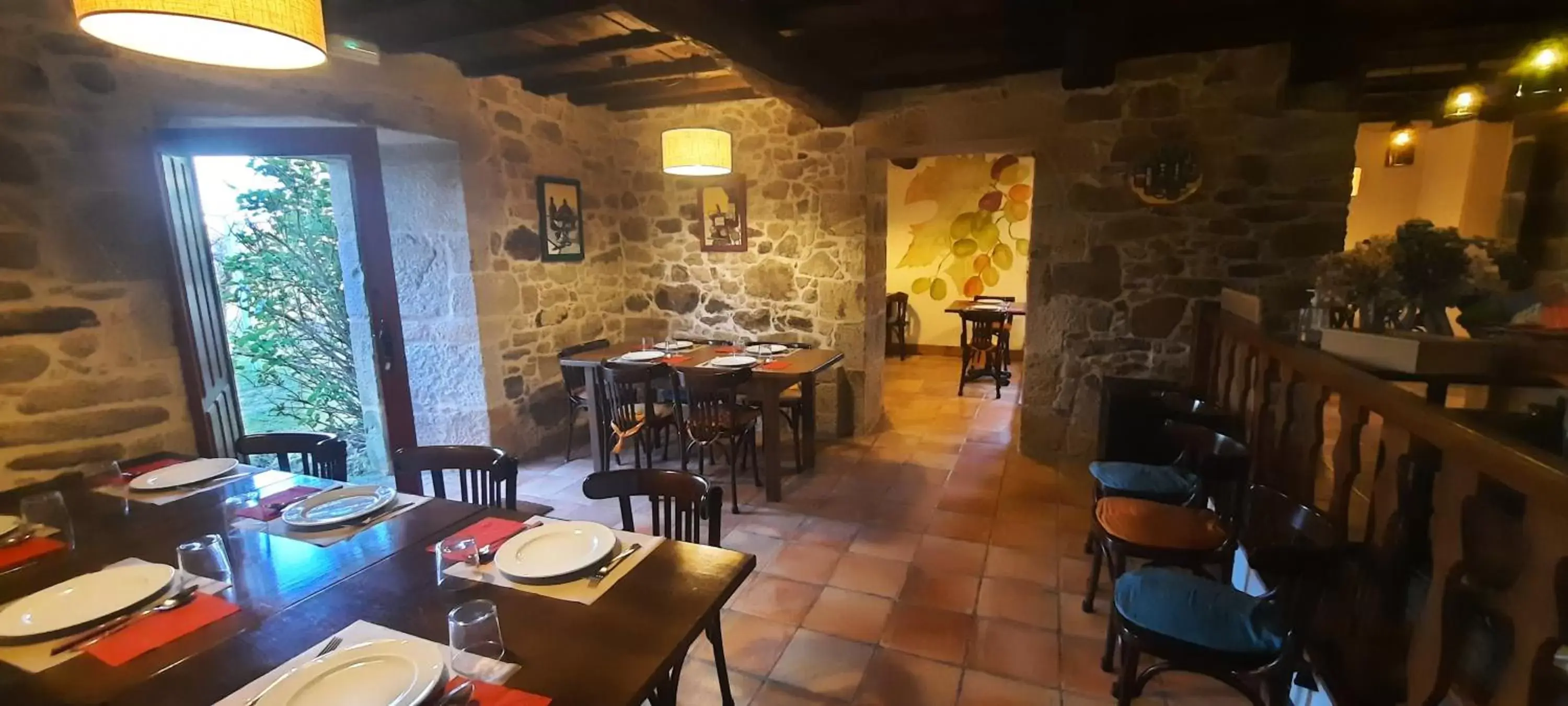 Dining area, Restaurant/Places to Eat in Rectoral de Anllo