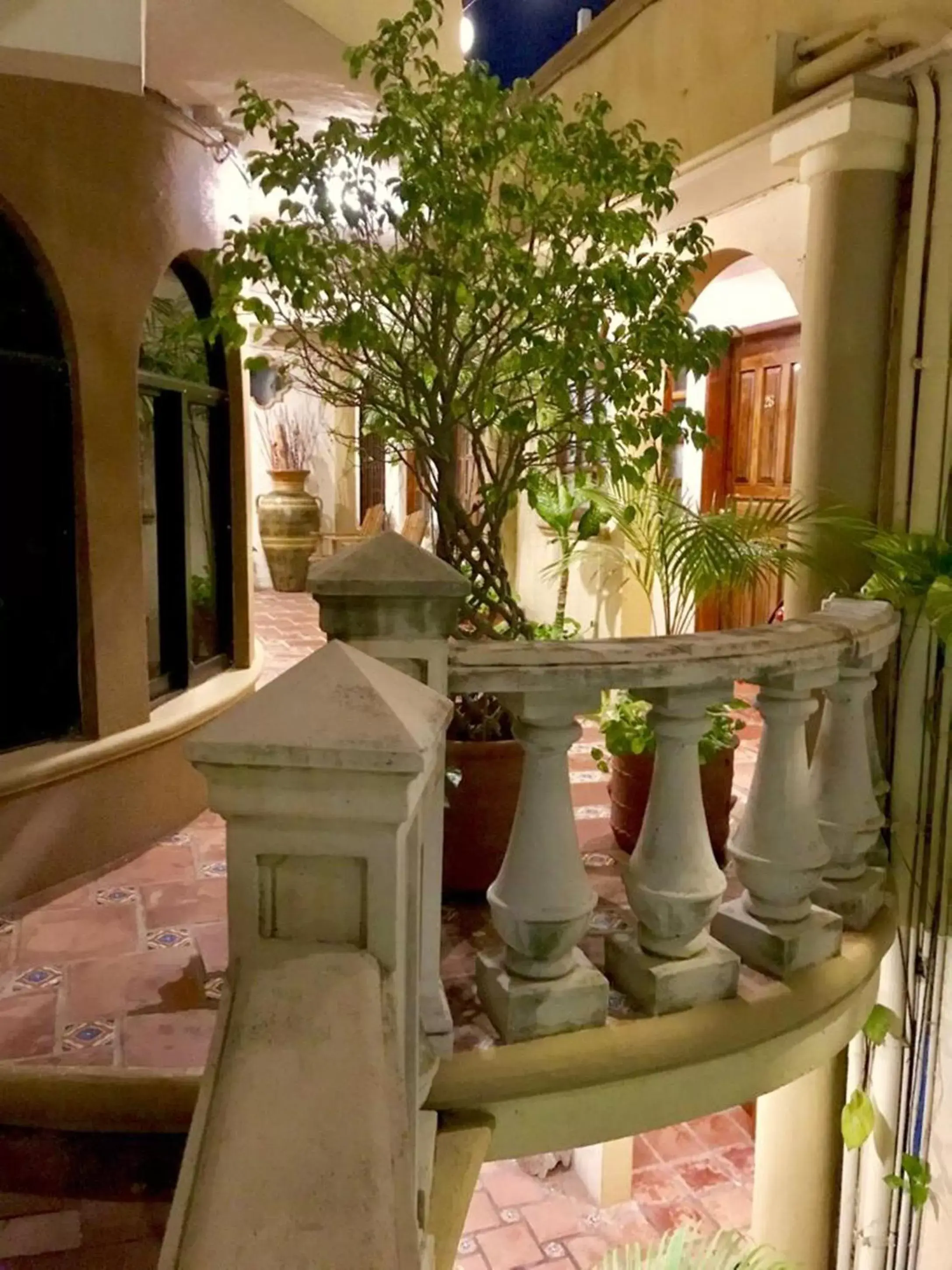 Inner courtyard view in Hotel Cielo