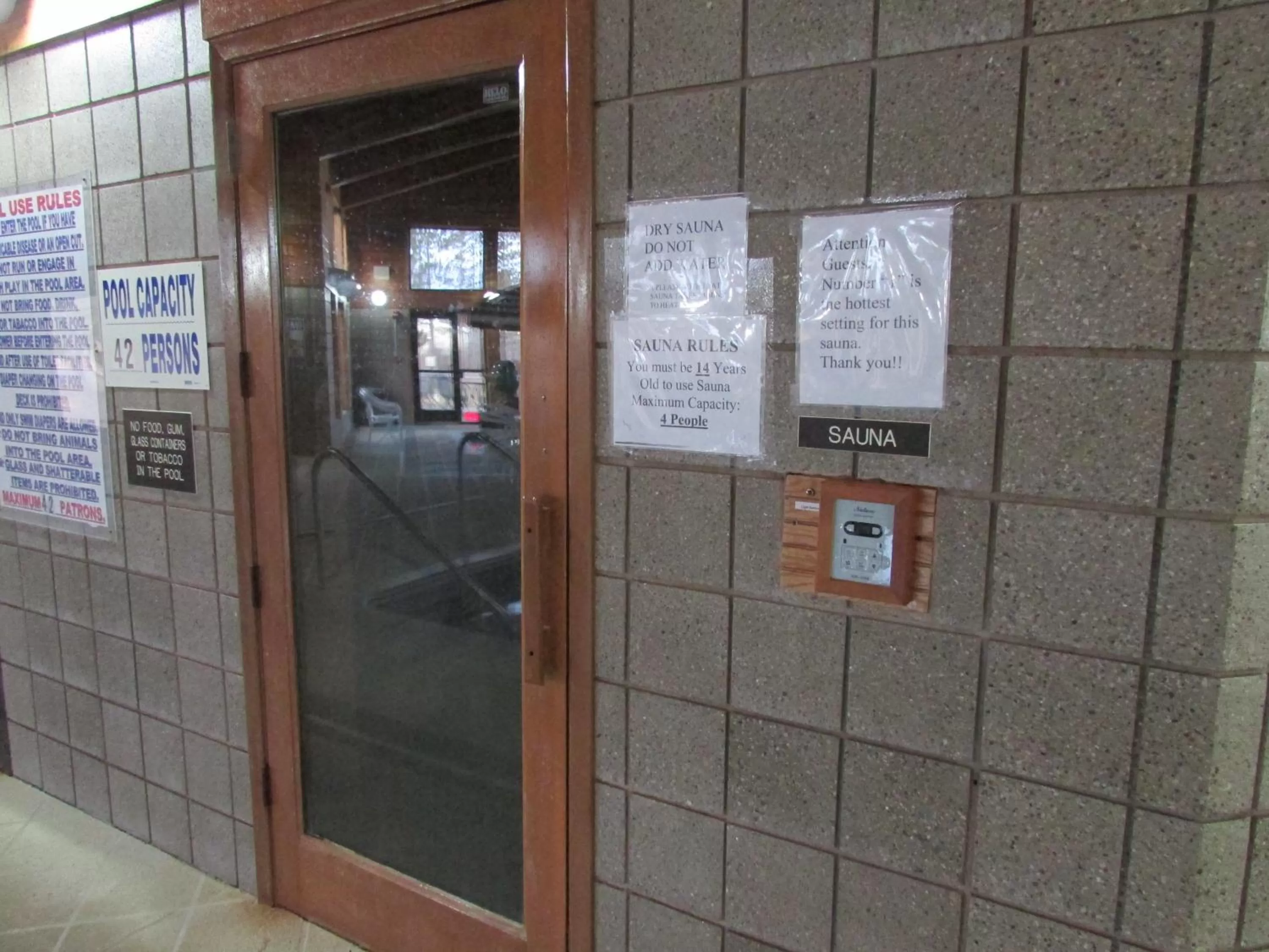 Facade/entrance in AmeriVu Inn & Suites