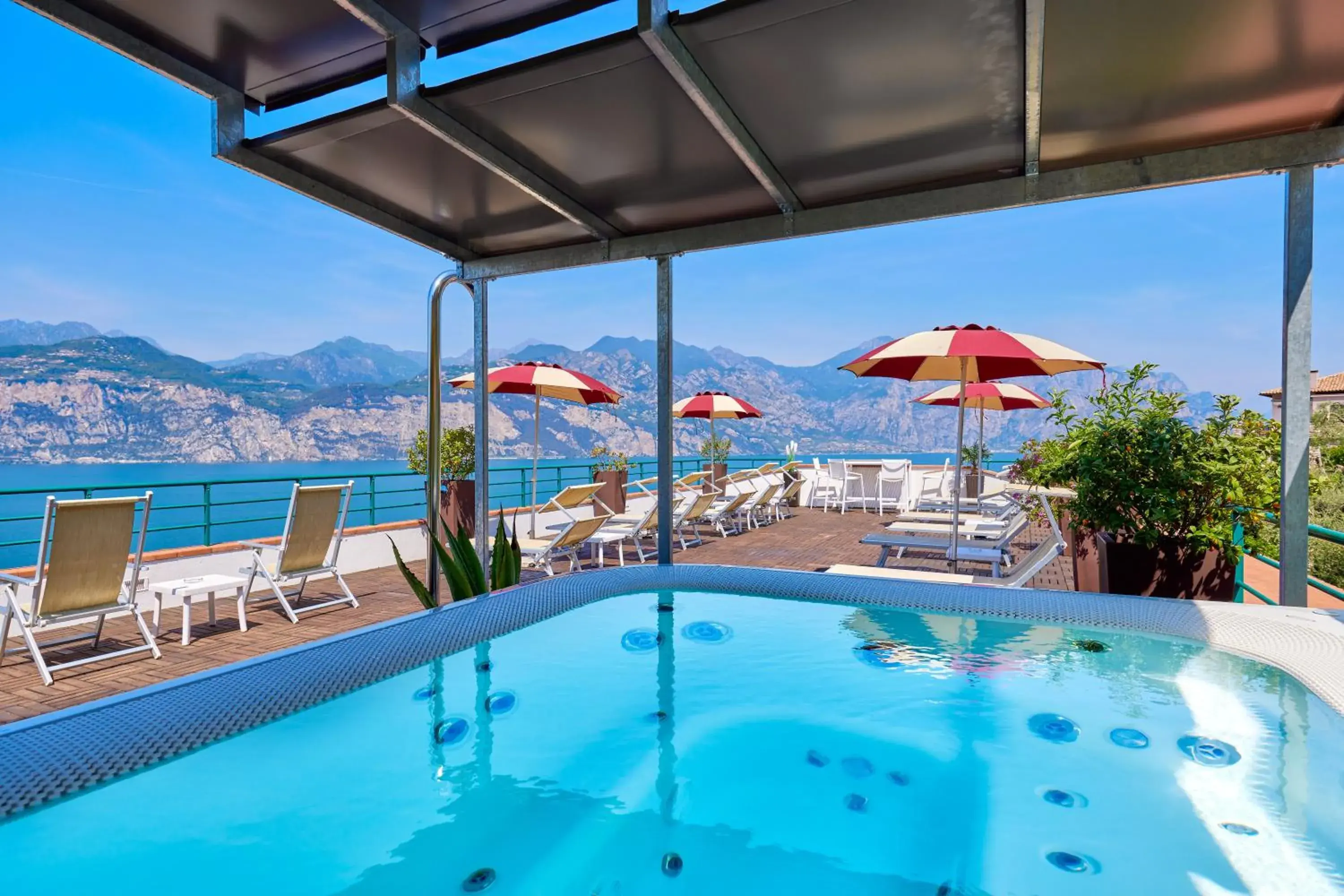 Swimming Pool in Hotel Villa Smeralda