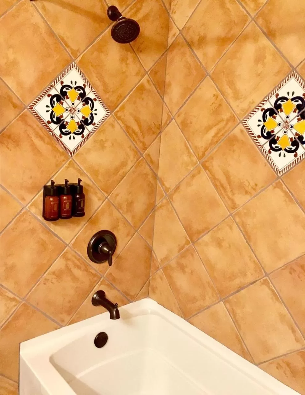 Shower in Hotel Mission De Oro