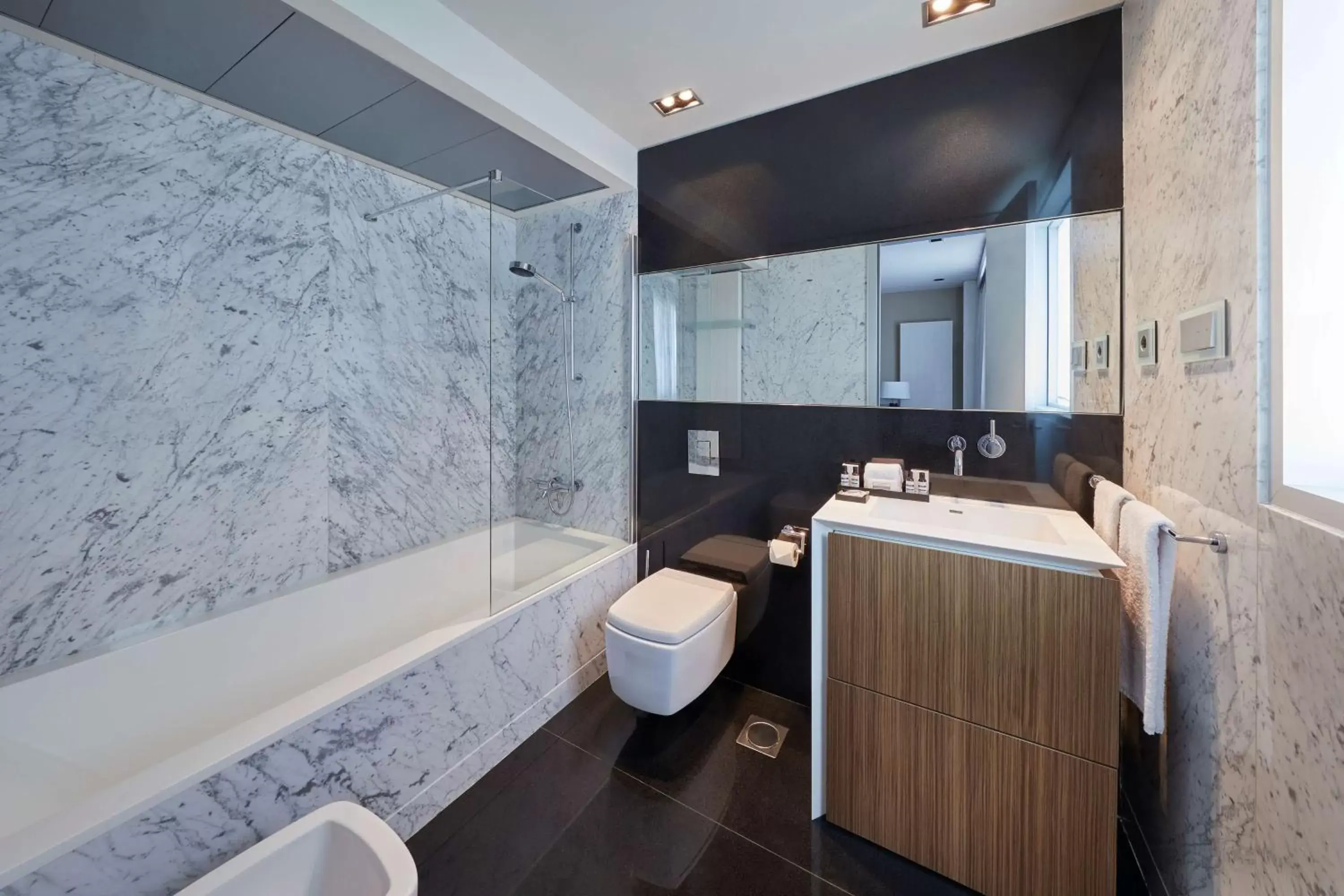 Bathroom in Hyatt Regency Madrid Residences