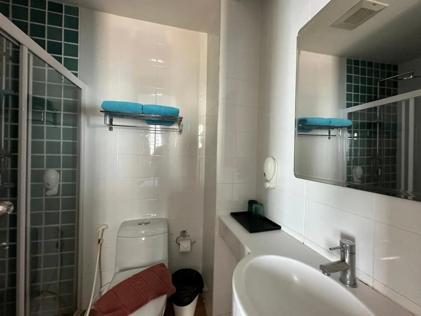 Bathroom in D@Sea Hotel