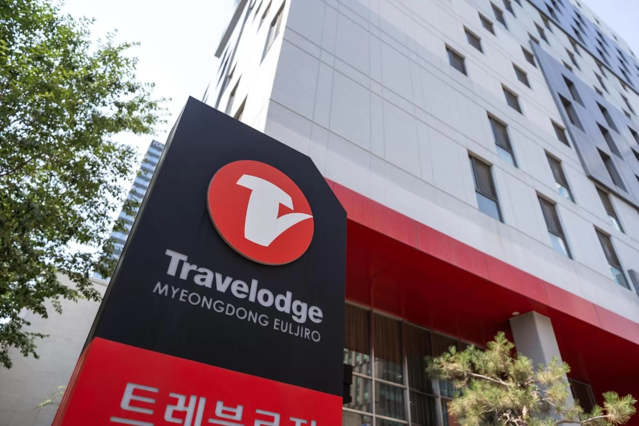 Property building in Travelodge Myeongdong Euljiro