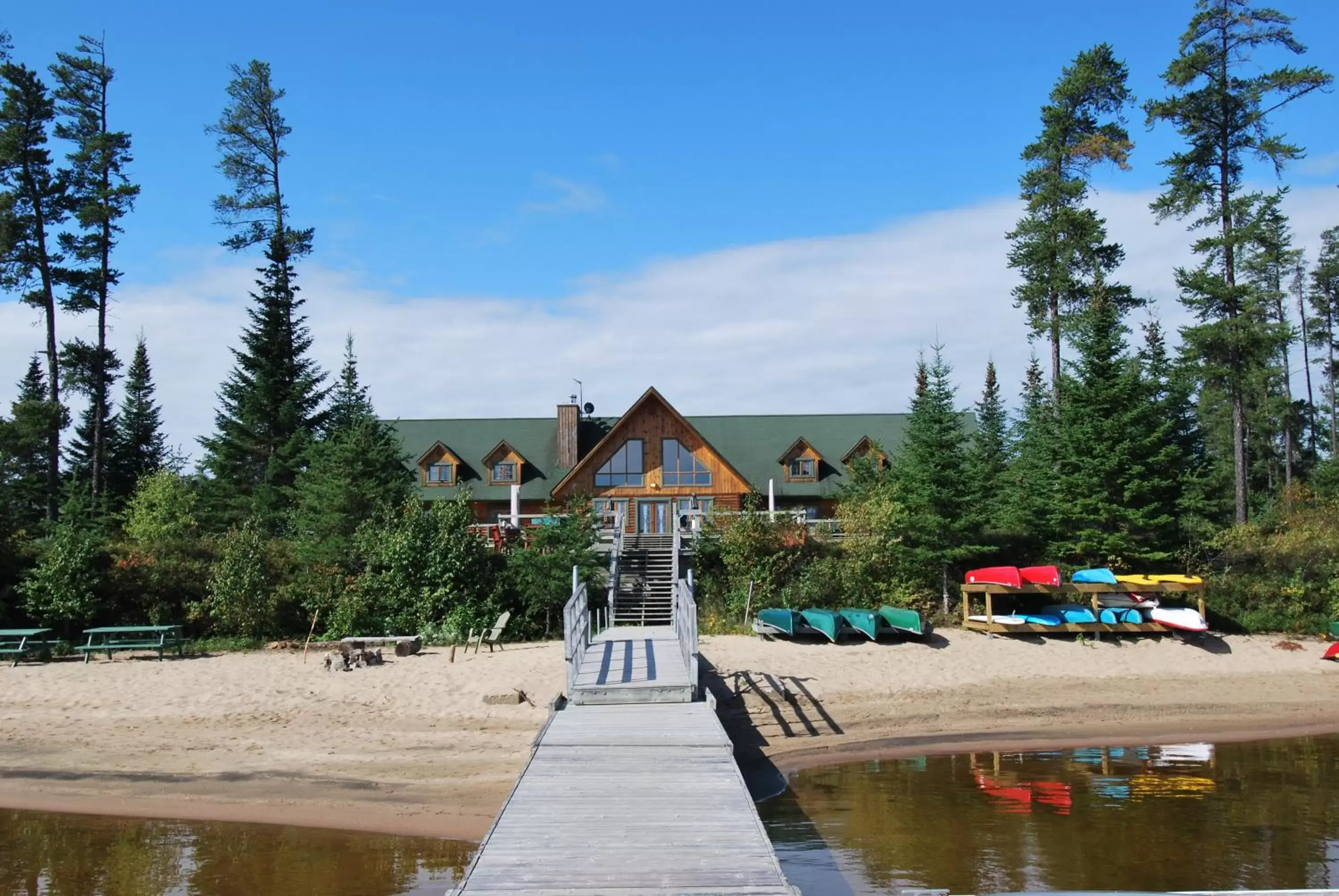 Property Building in Camp Taureau - Altaï Canada