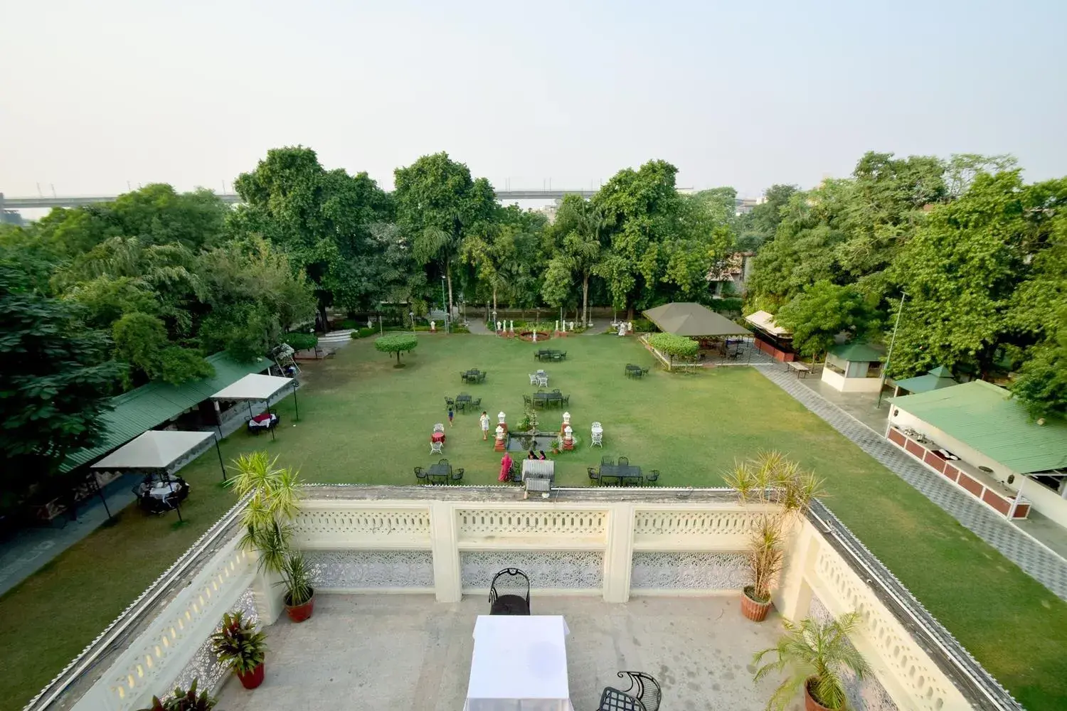 Garden view in Hari Mahal Palace by Pachar Group Garden view in Hari Mahal Palace by Pachar Group