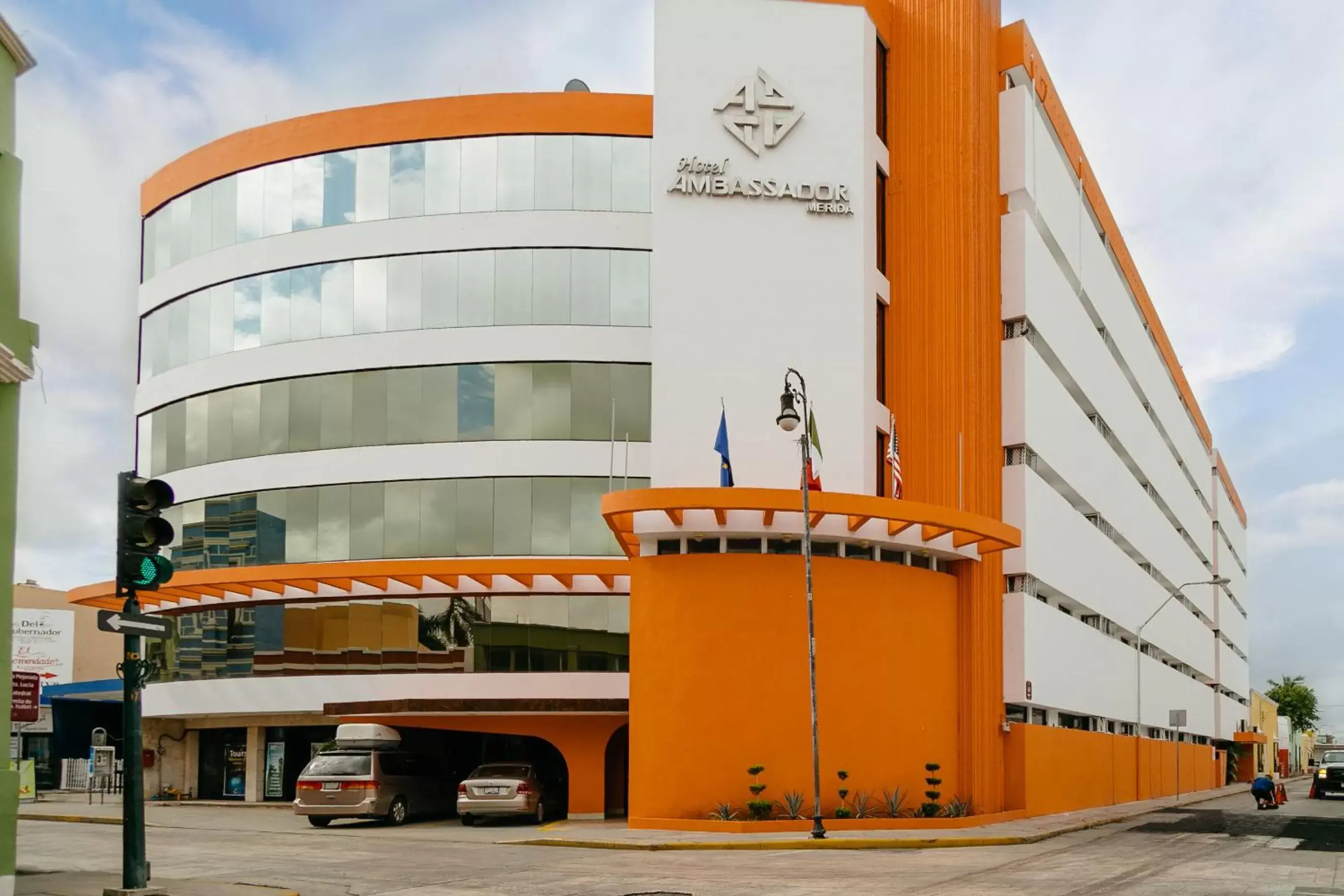 Nearby landmark, Property Building in Hotel Ambassador Mérida