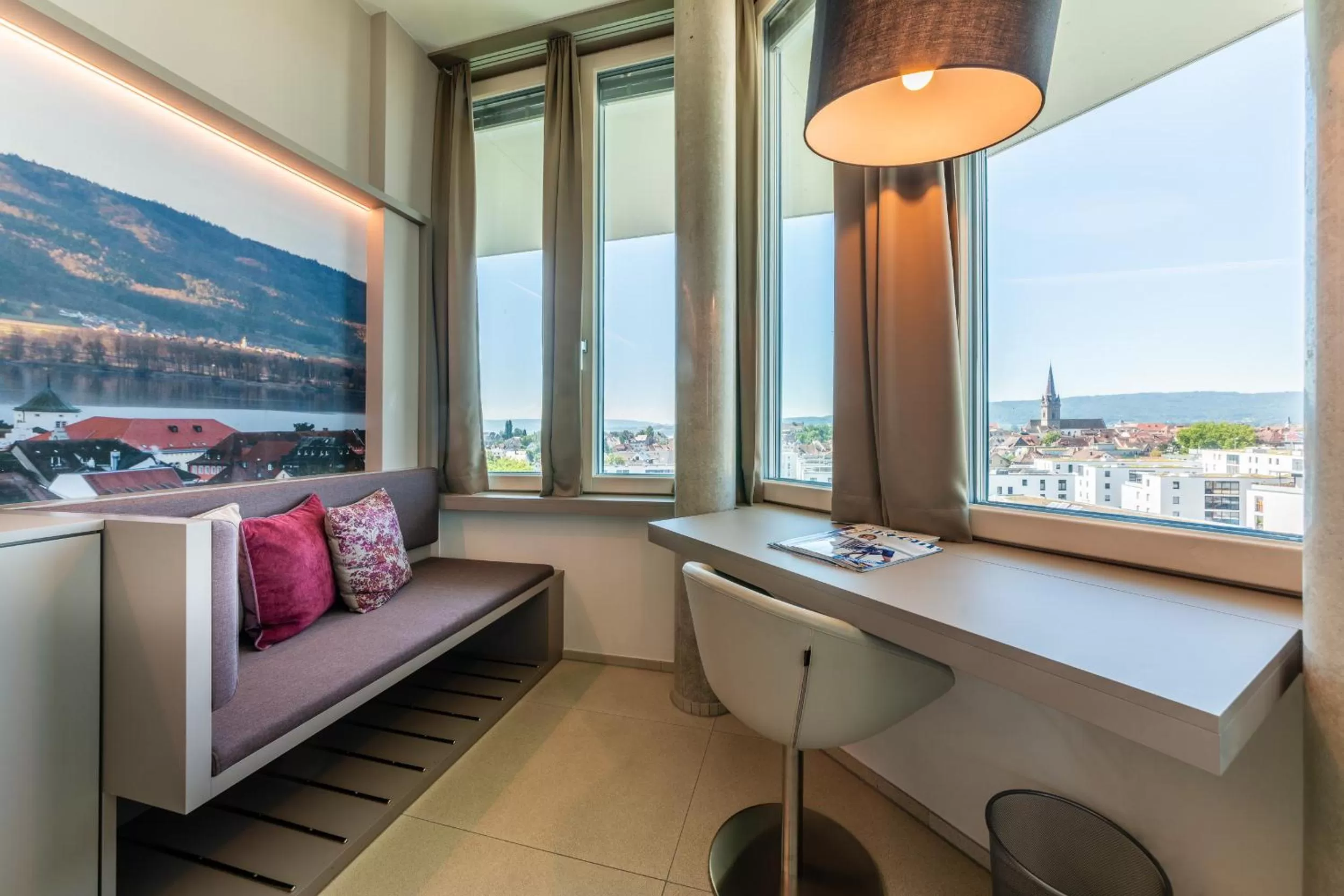 Seating area in aquaTurm Hotel & Energie