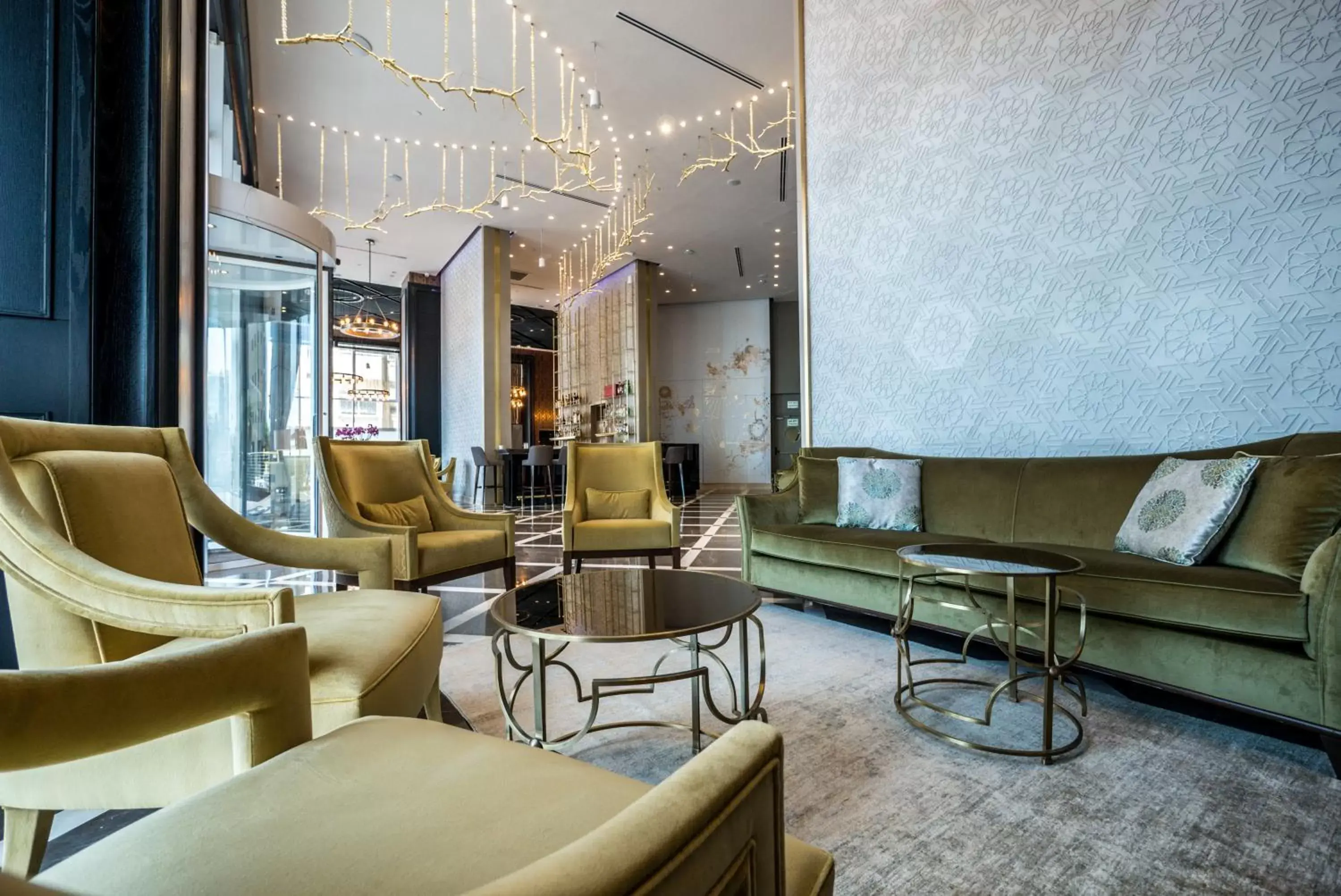 Communal lounge/ TV room in David Tower Hotel Netanya by Prima Hotels - 16 Plus