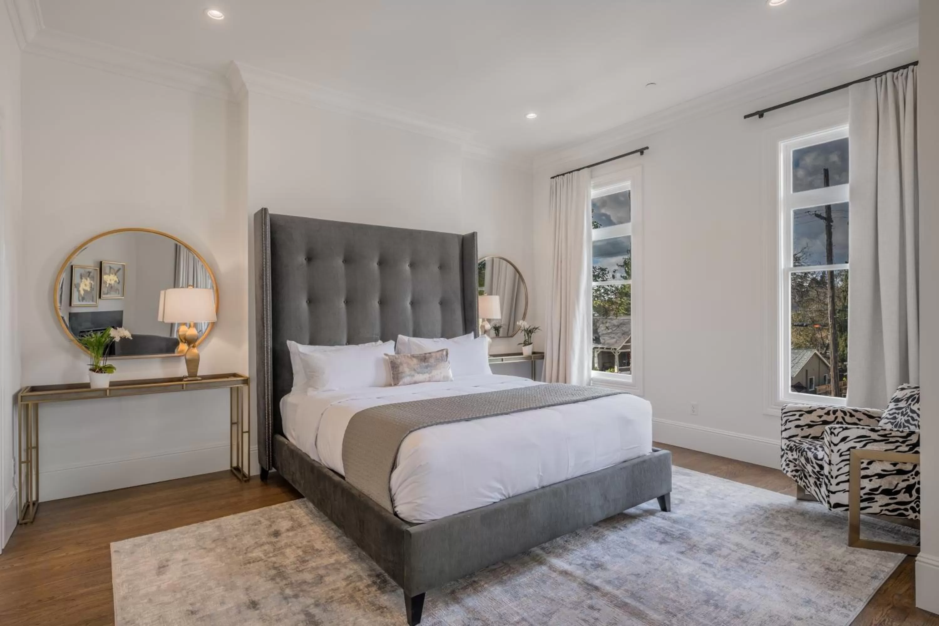 The George - Luxury Boutique Inn