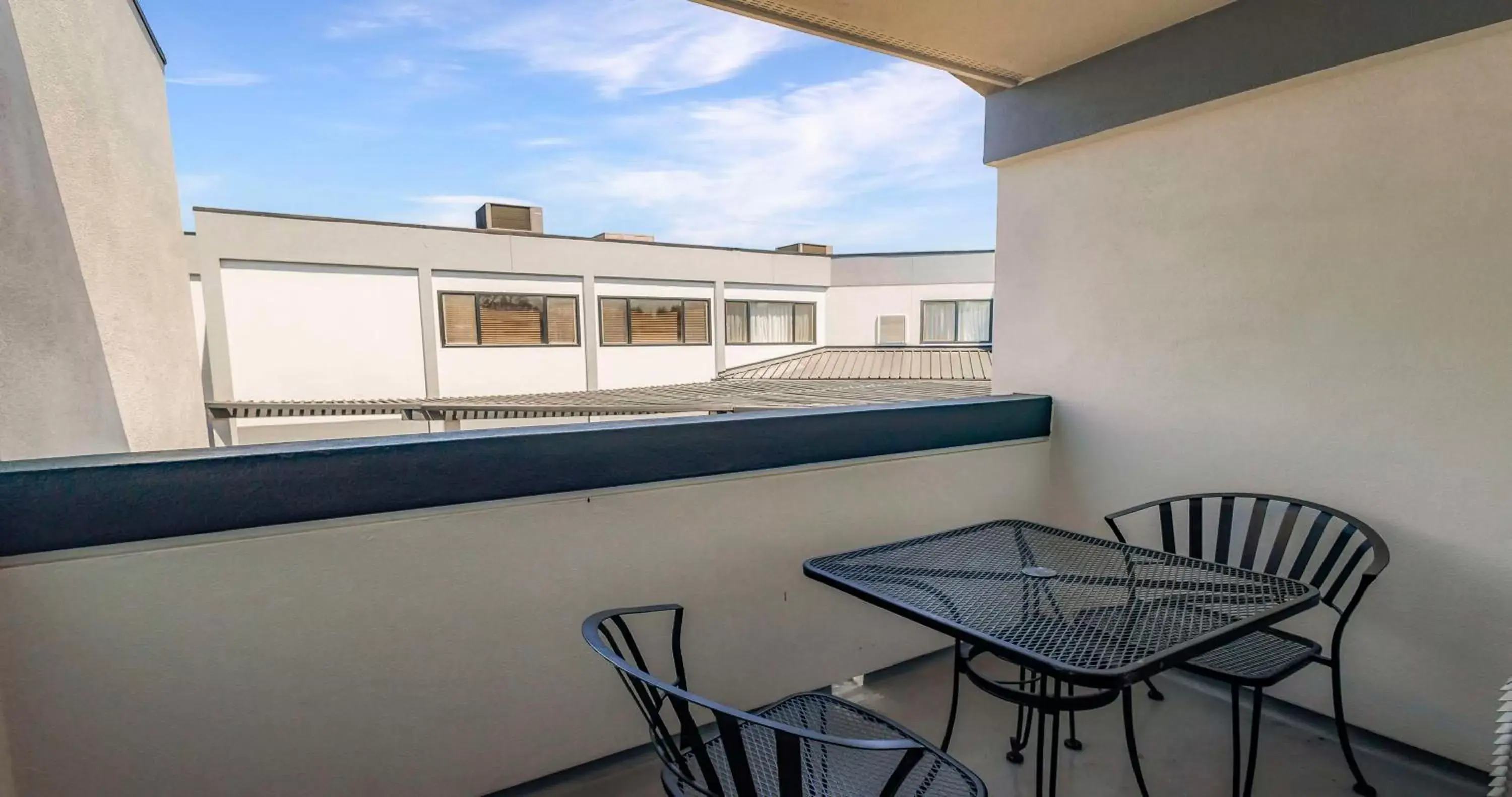 View (from property/room), Balcony/Terrace in Best Western Plus Wine Country Inn & Suites