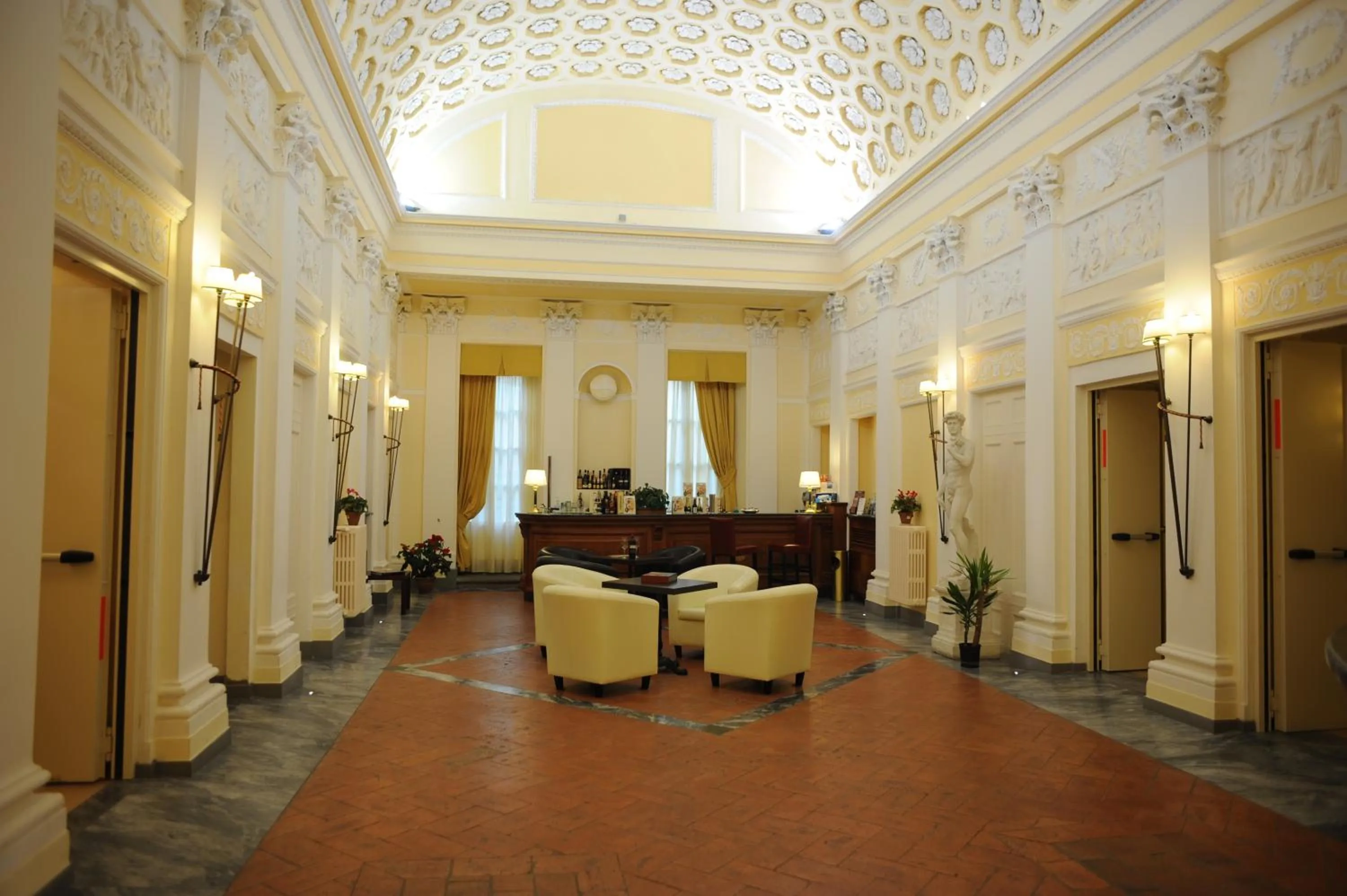 Lobby or reception in Hotel California