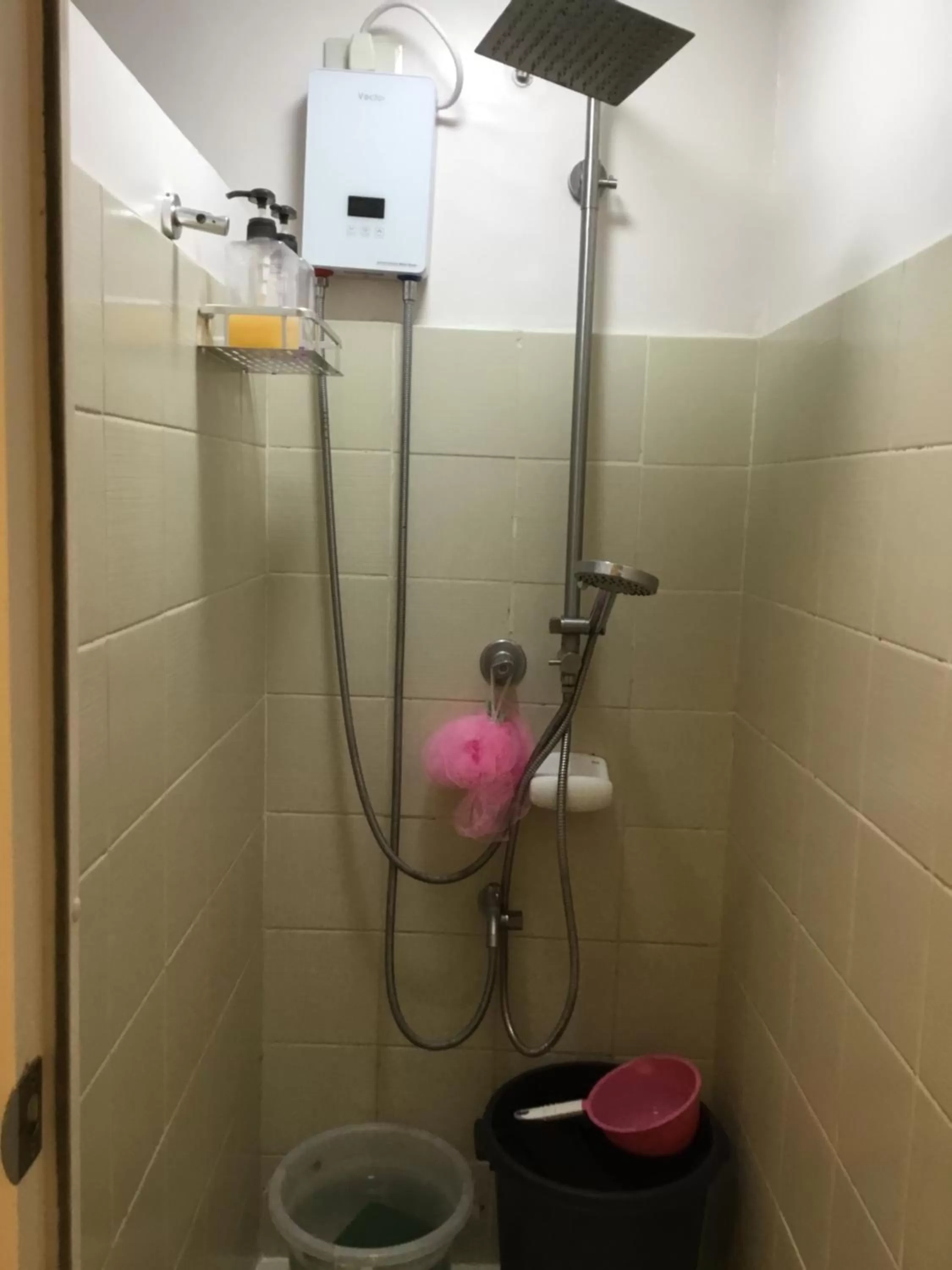 Condo with Free Swimming Pool & Viewing Deck