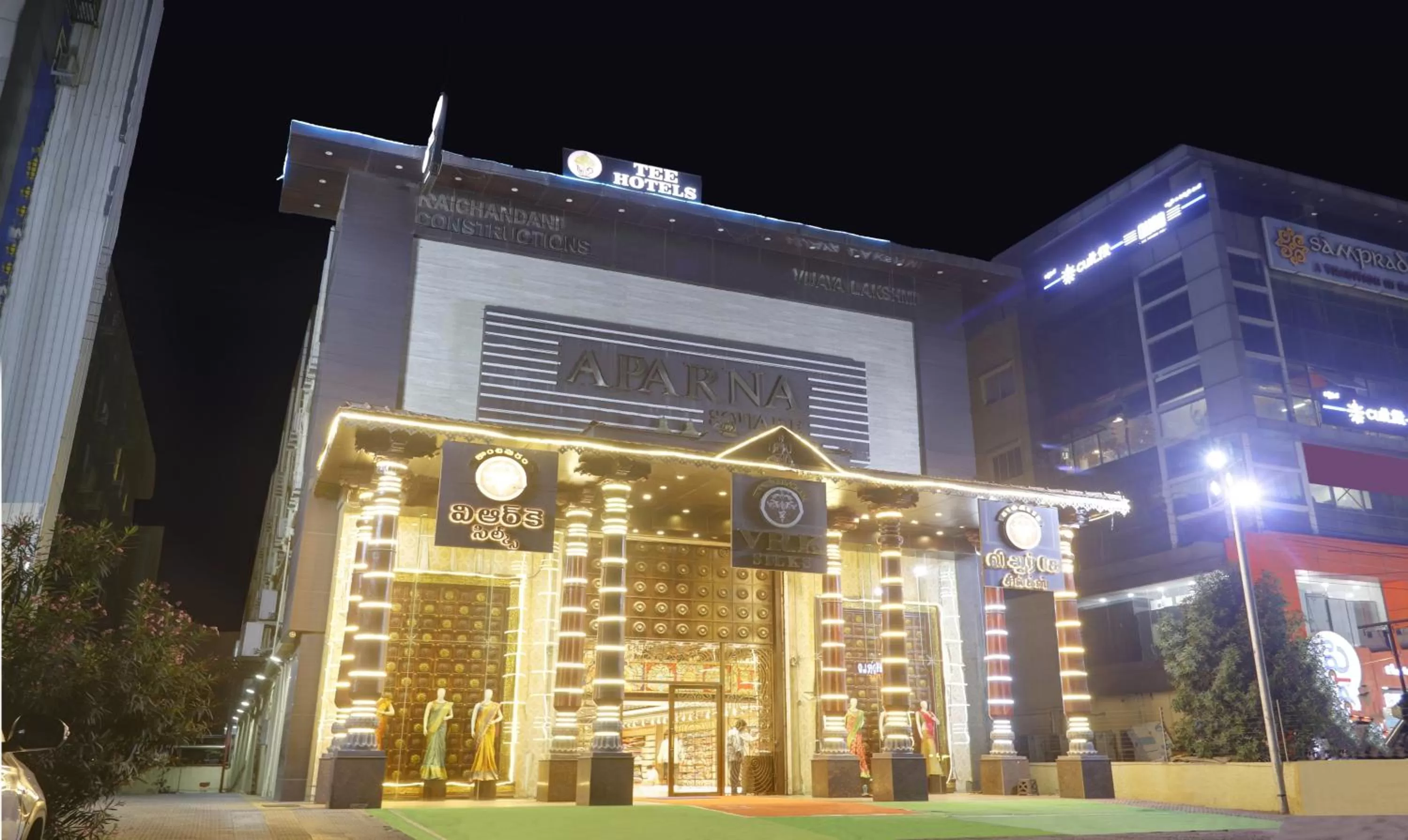 Facade/entrance in Treebo Tee