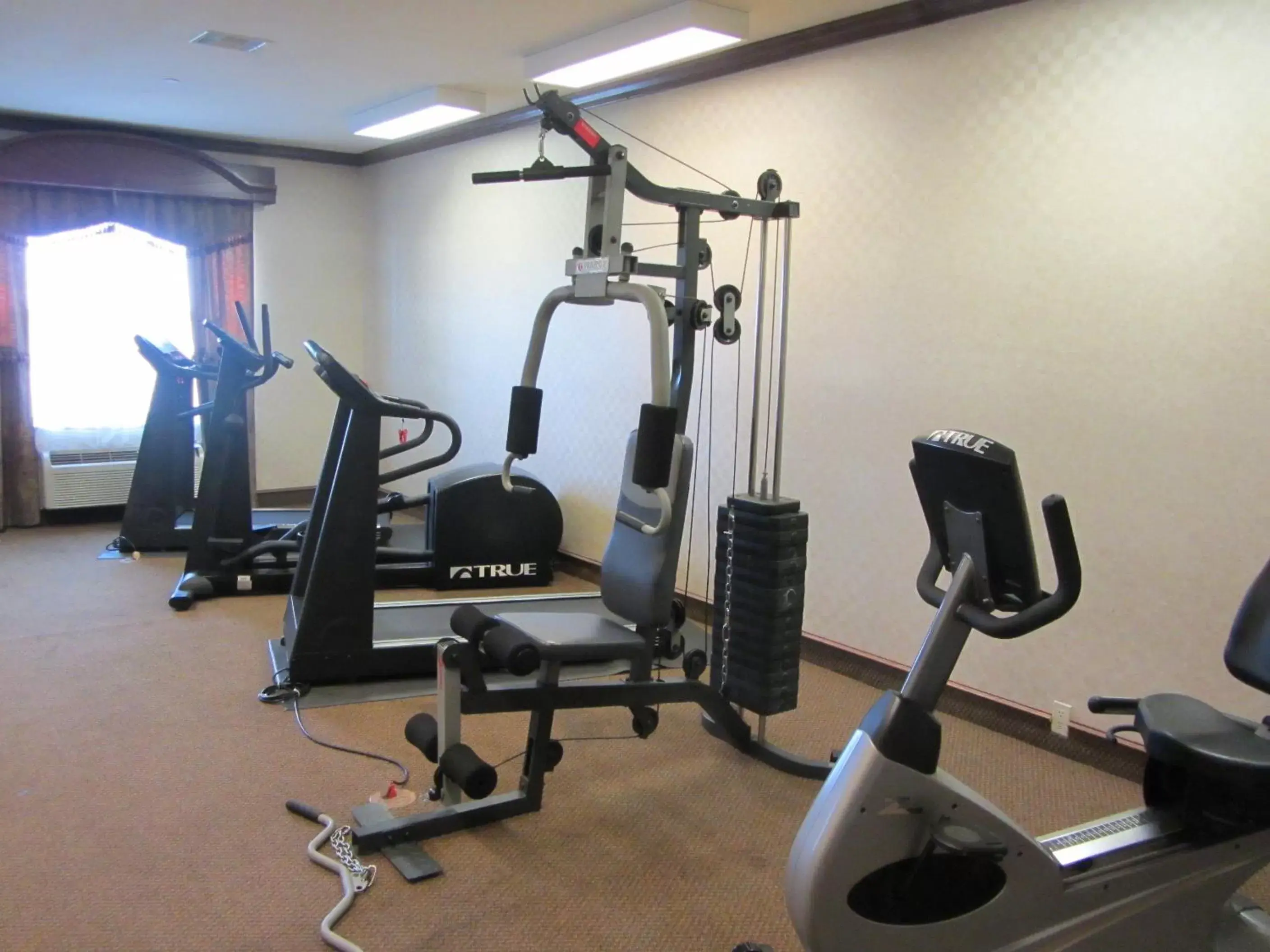 Fitness centre/facilities, Fitness Center/Facilities in Country Inn & Suites by Radisson, Amarillo I-40 West, TX