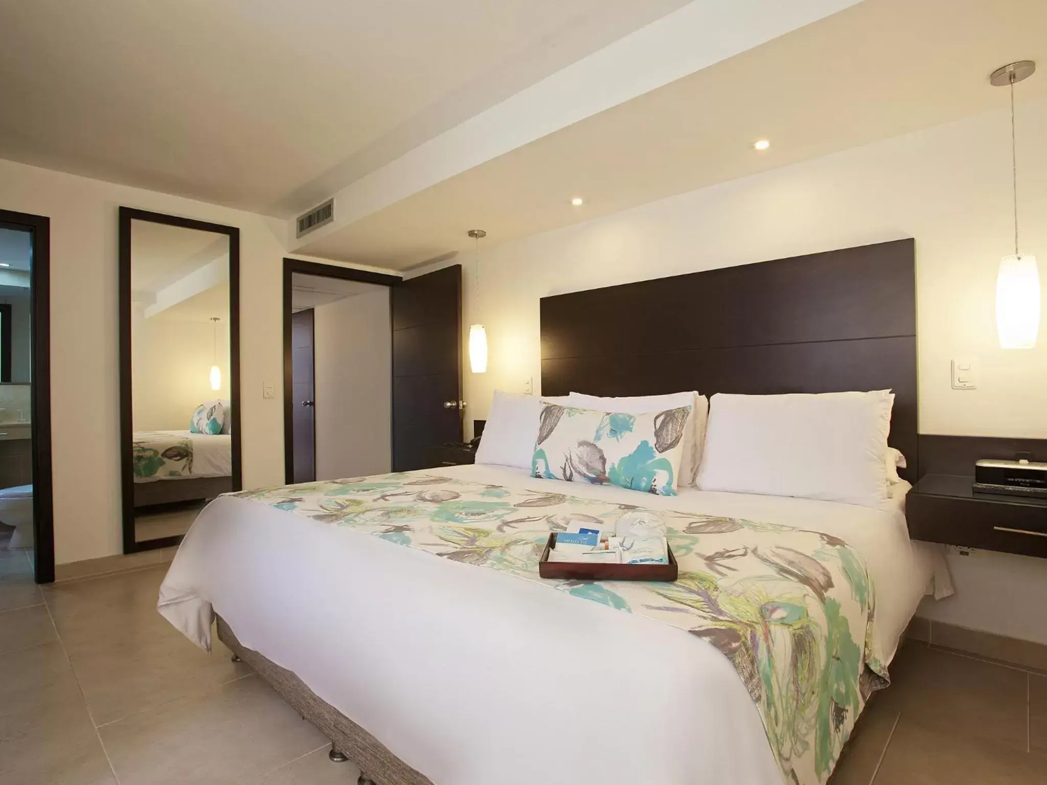 Bedroom, Bed in Hotel Capilla del Mar
