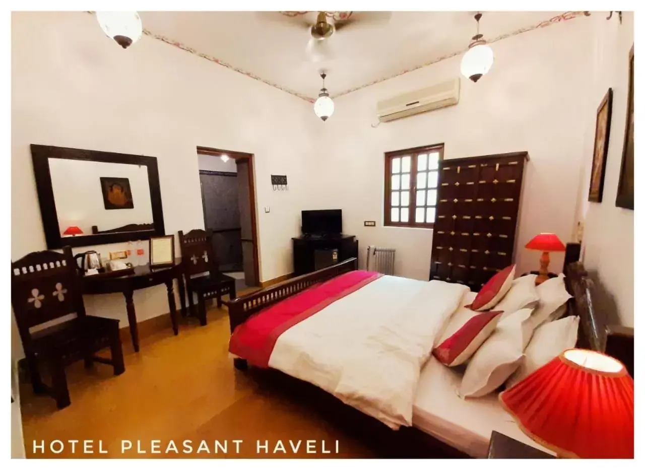 Bed in Hotel Pleasant Haveli - Only Adults