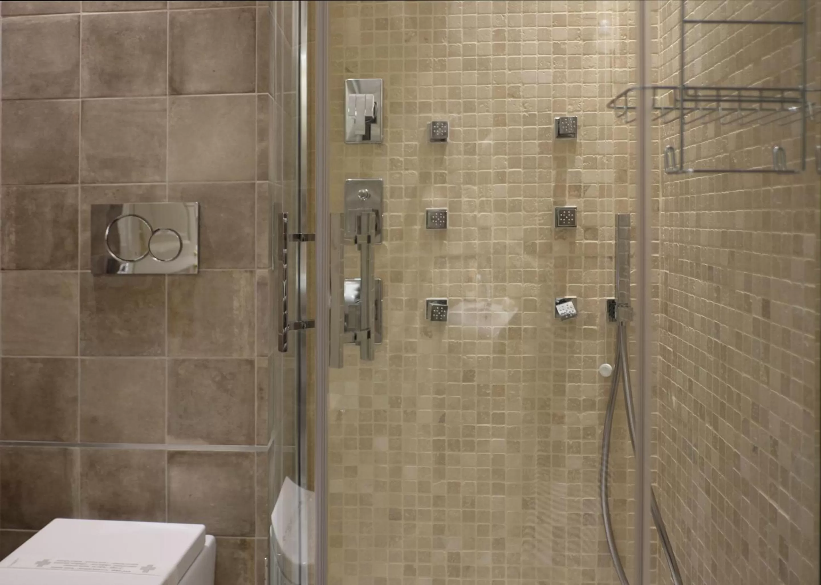 Bathroom in Hotel Renaissance