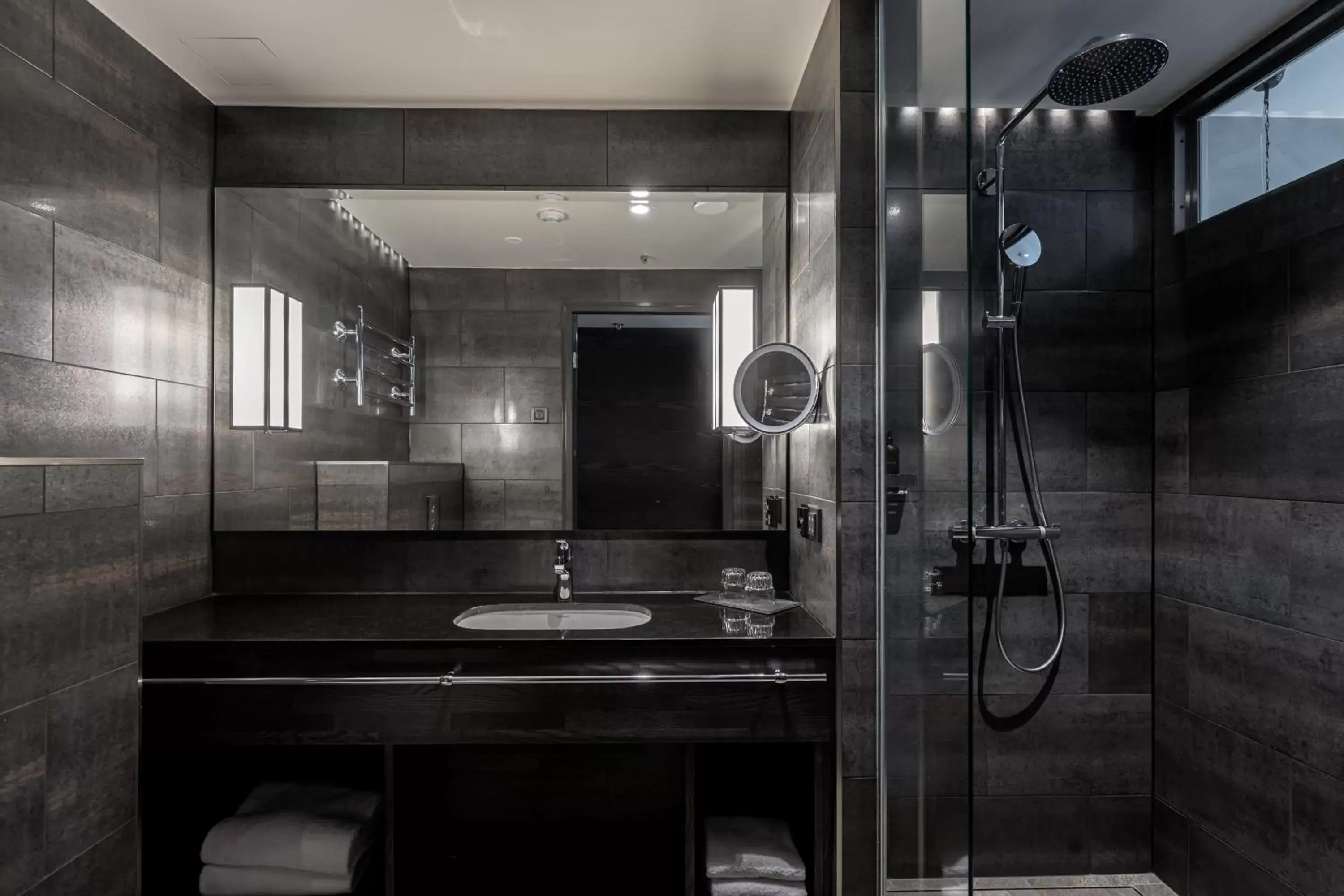 Shower, Bathroom in Lapland Hotels Bulevardi