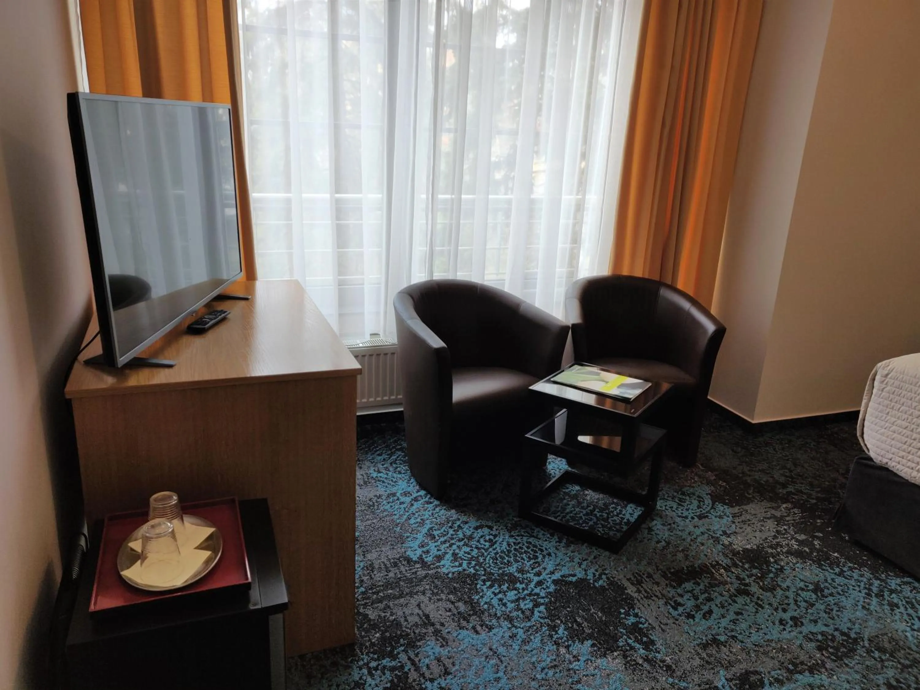 Seating area in Hotel Oya