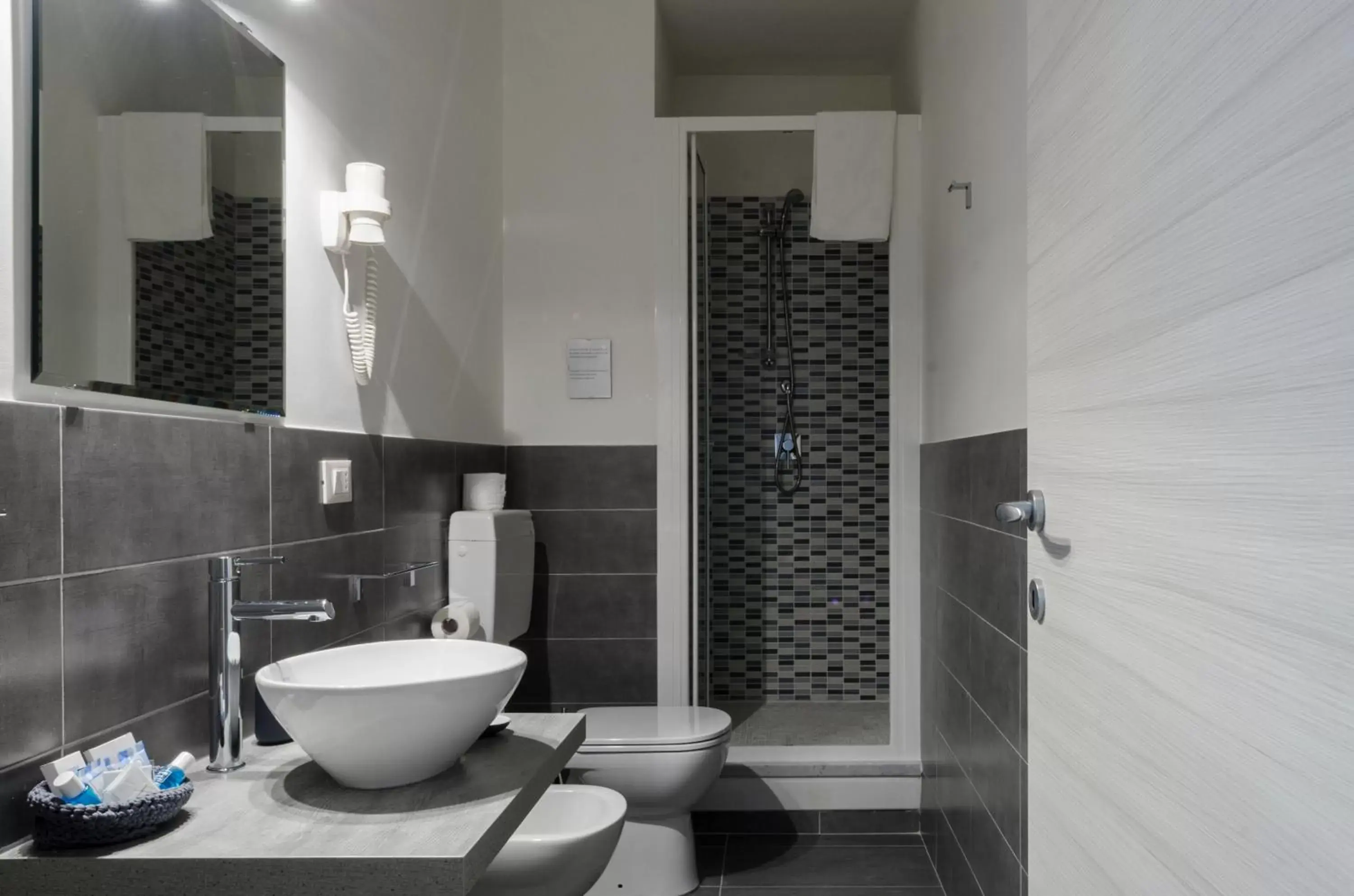 Area and facilities, Bathroom in B&B Casa Rosellina