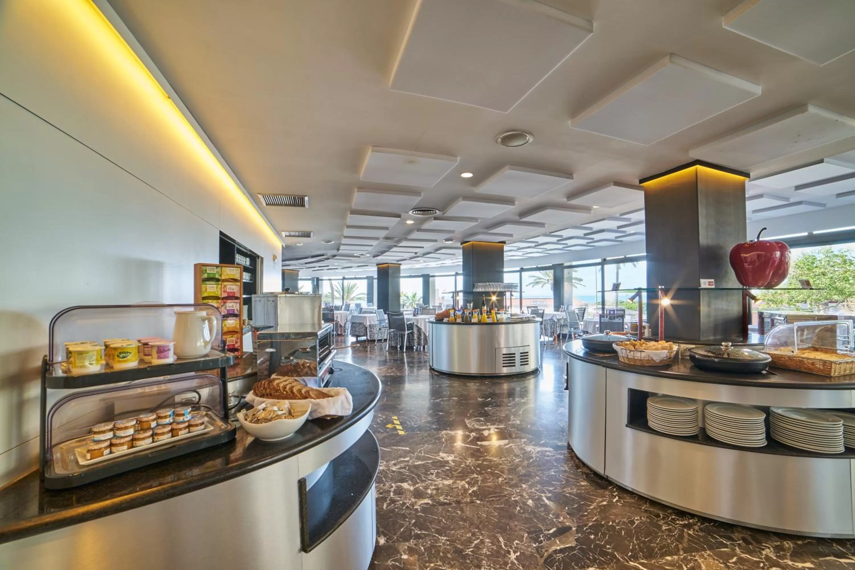 Breakfast in Calipolis