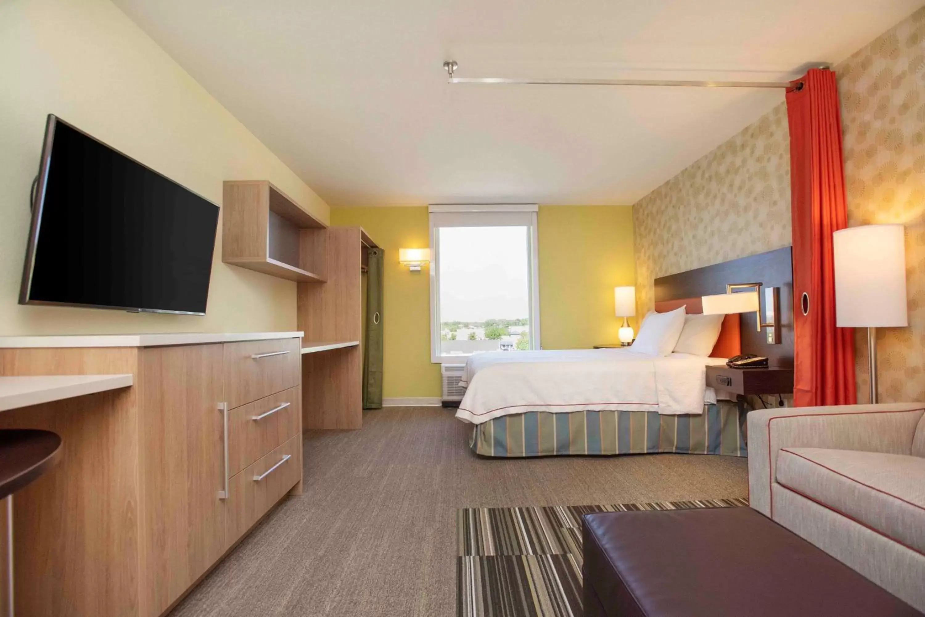 Bed in Home2 Suites By Hilton Mishawaka South Bend
