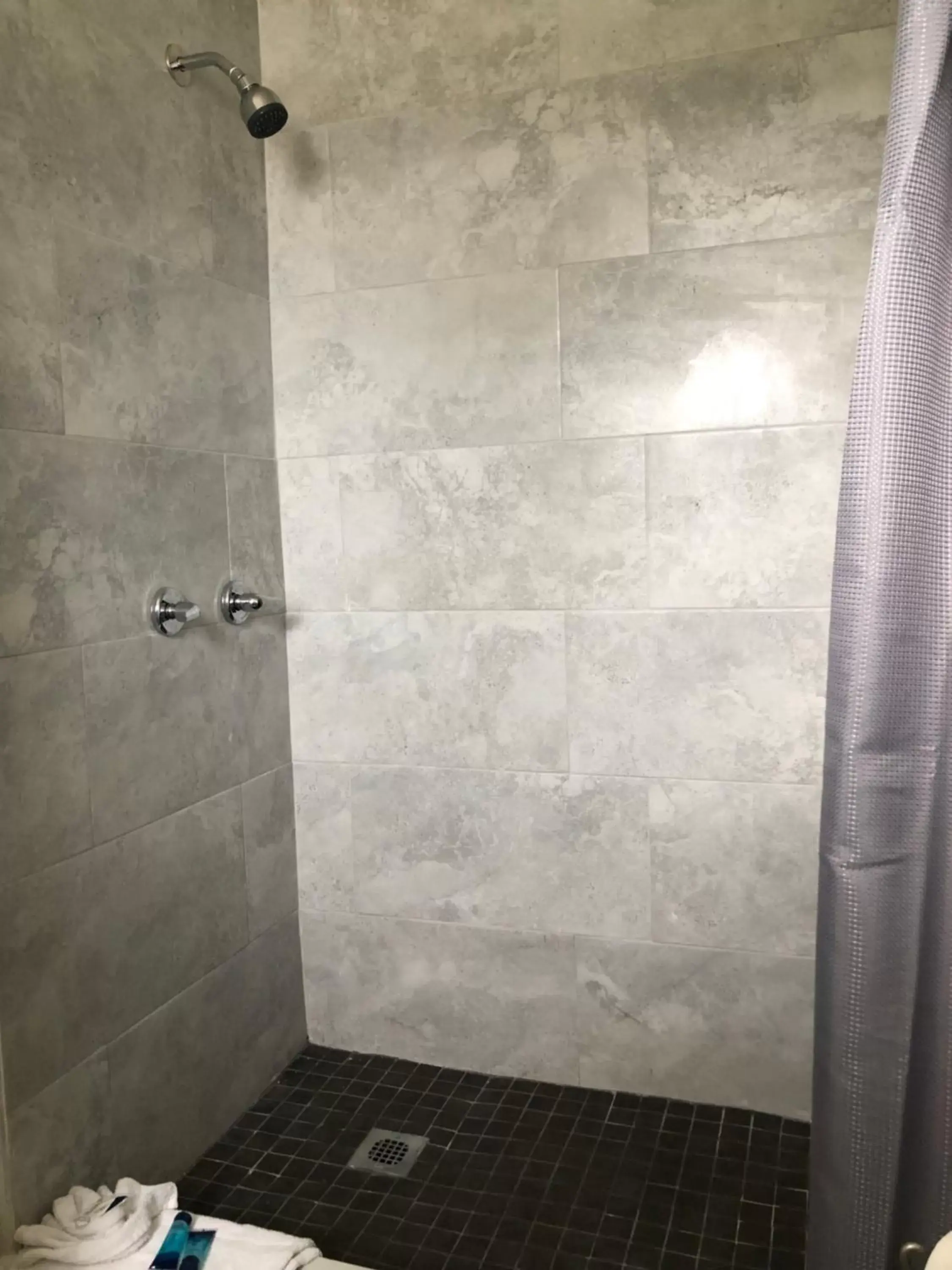 Shower, Bathroom in Holiday Isles Resort