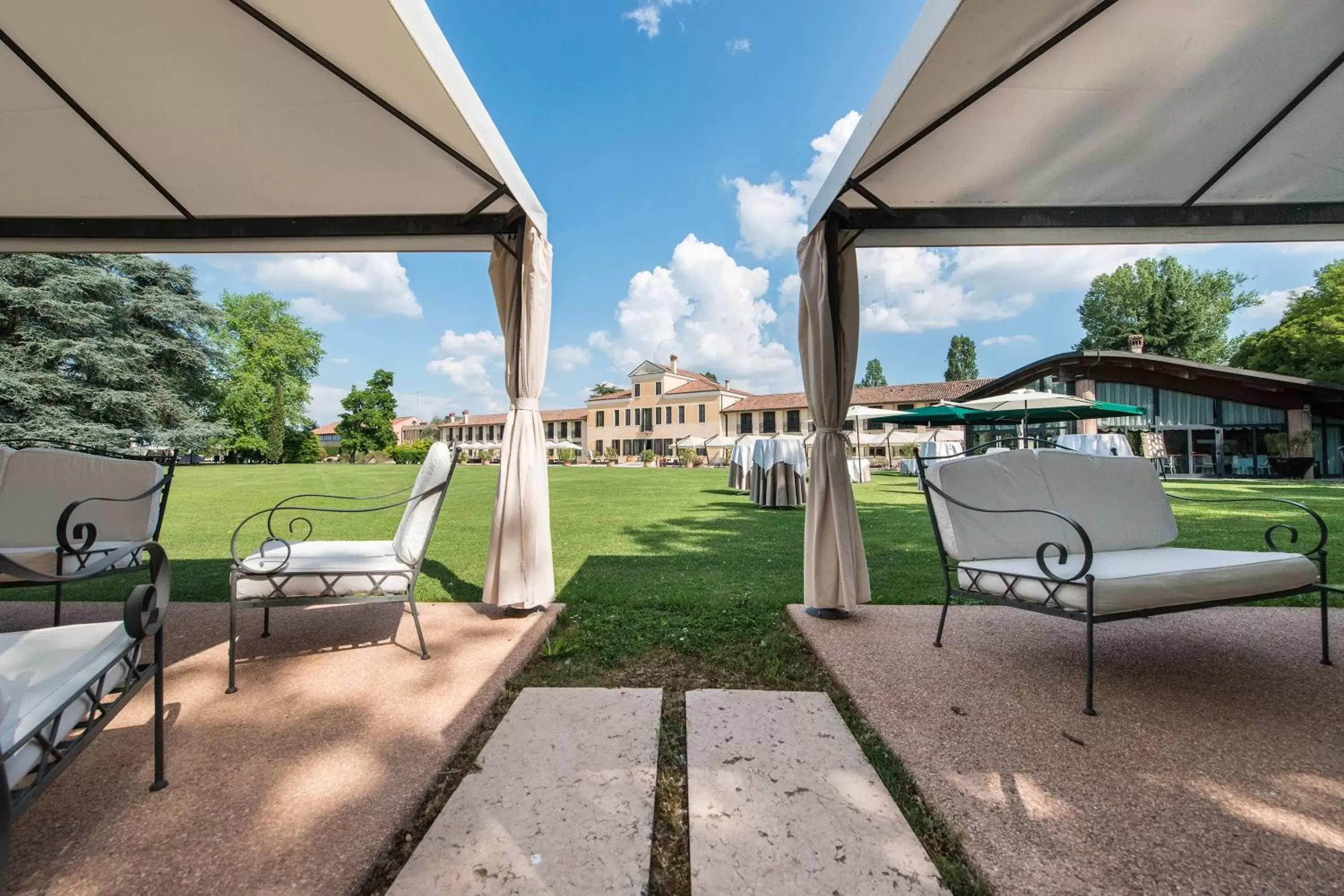 Patio in Relais Monaco Country Hotel & Spa