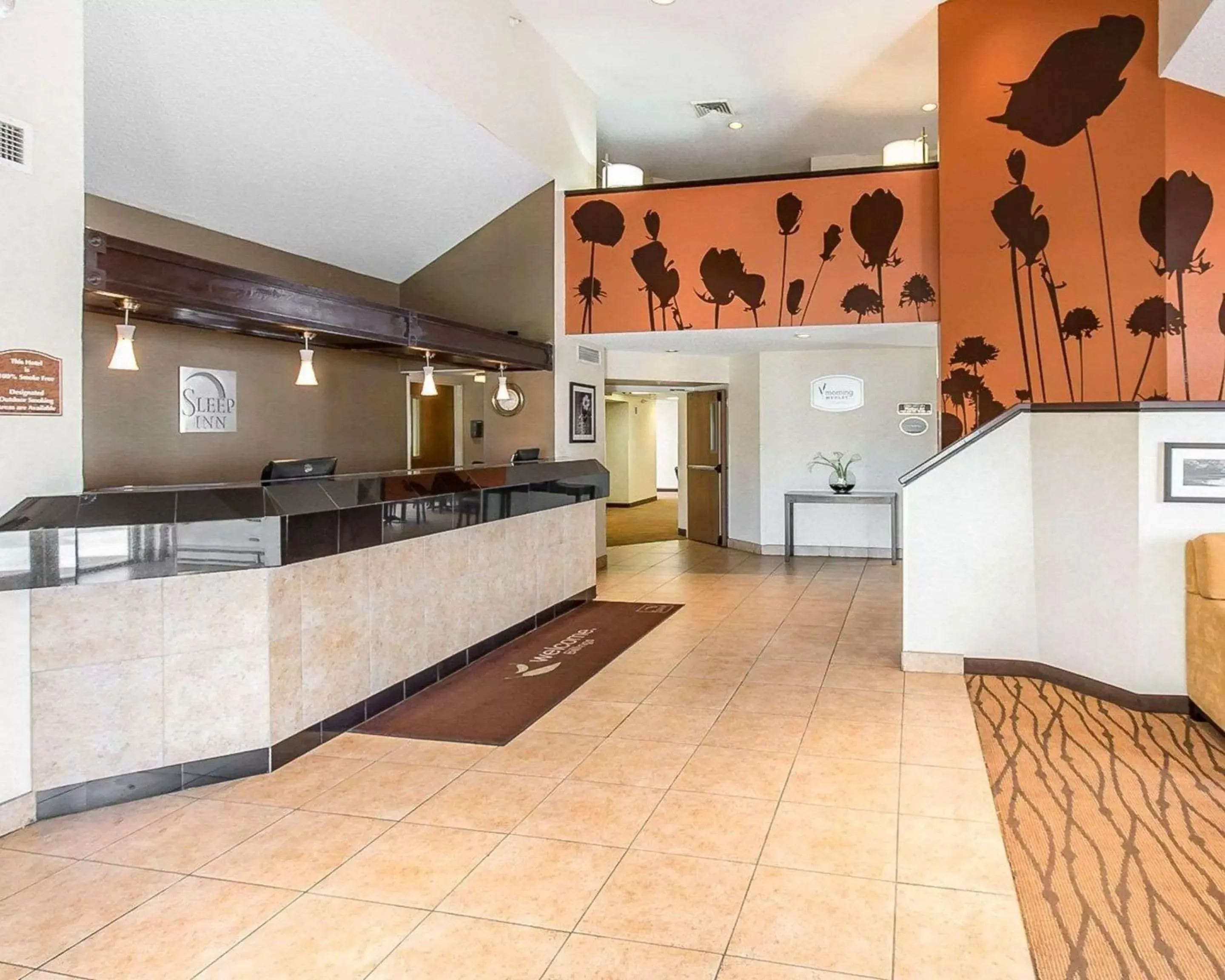 Lobby or reception, Kitchen/Kitchenette in Sleep Inn Billings