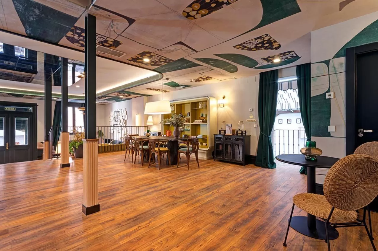 Lobby or reception, Restaurant/Places to Eat in Hospedium Hotel La Farm