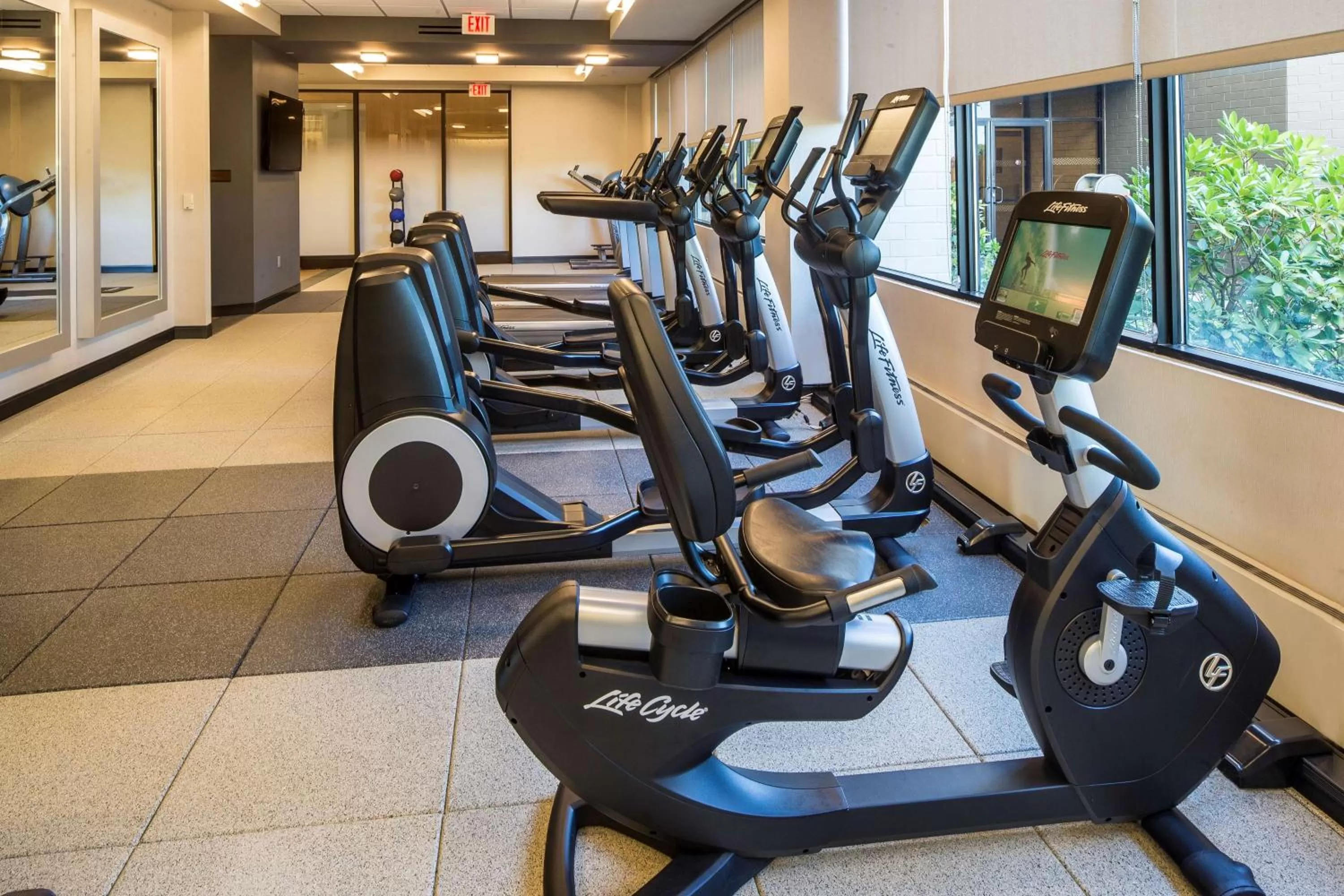 Fitness centre/facilities in DoubleTree by Hilton Pittsburgh - Cranberry