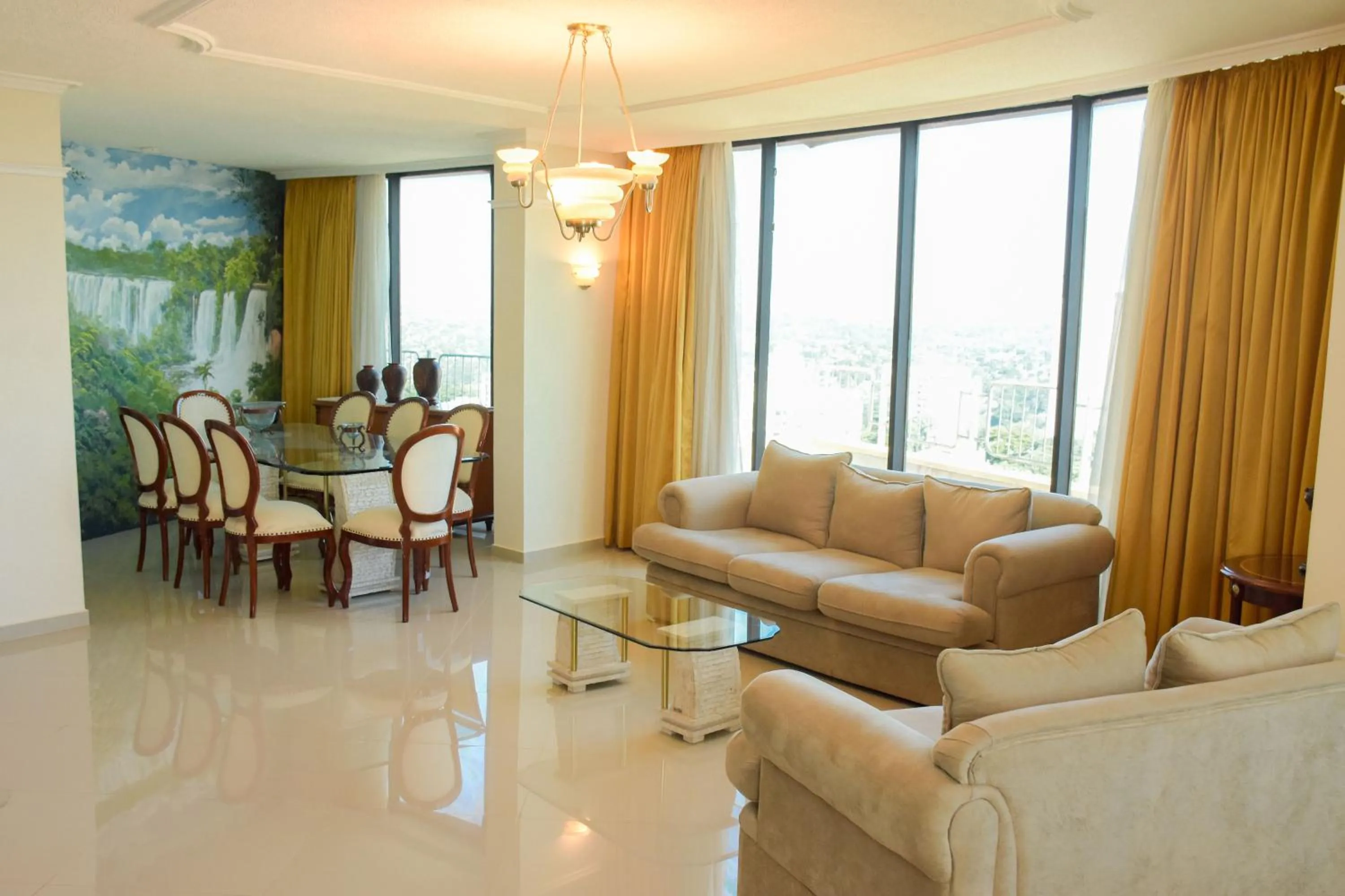 Living room in Hotel Golden Park Internacional Foz & Convenções By Nacional Inn