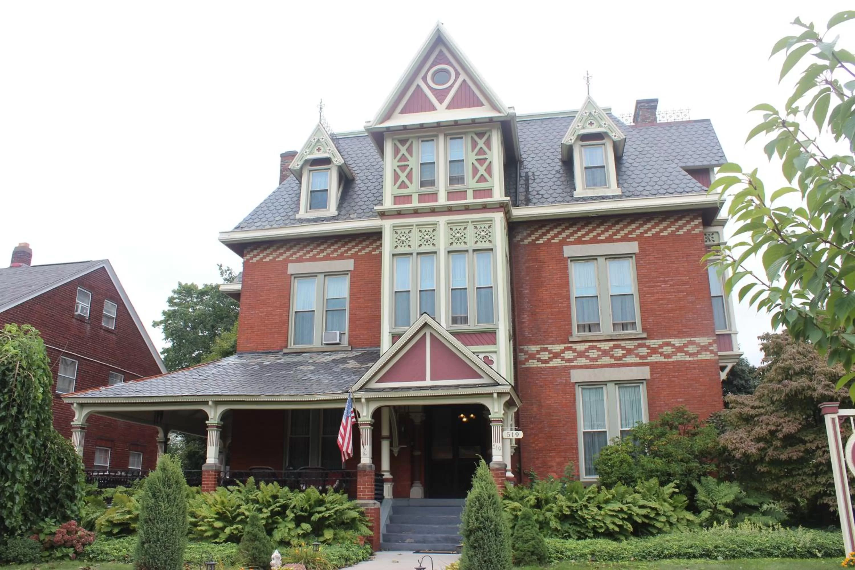Facade/entrance, Property Building in Spencer House Bed & Breakfast