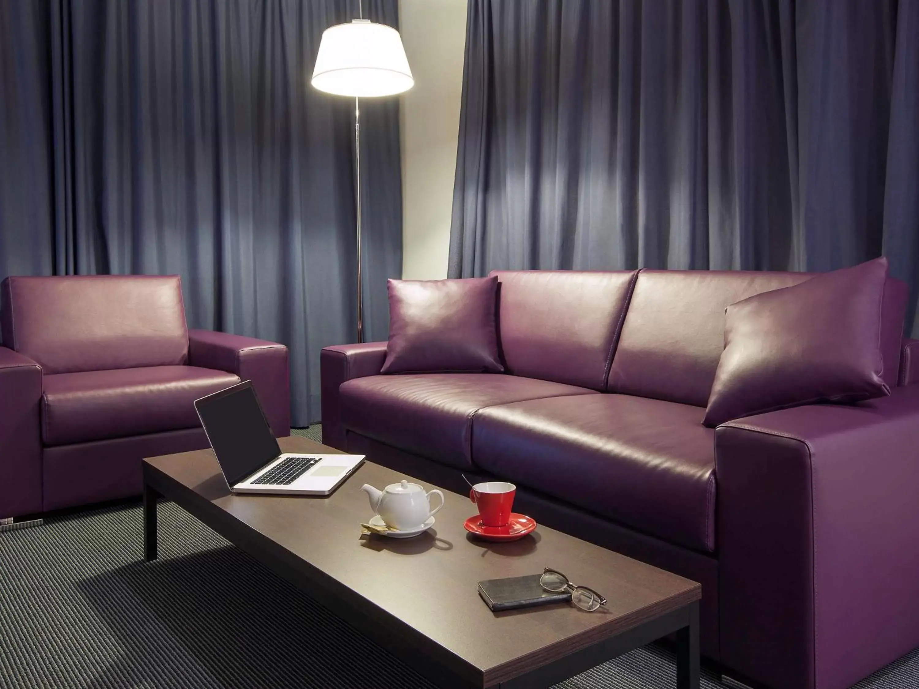 Photo of the whole room, Seating Area in Ibis Styles Roma Eur