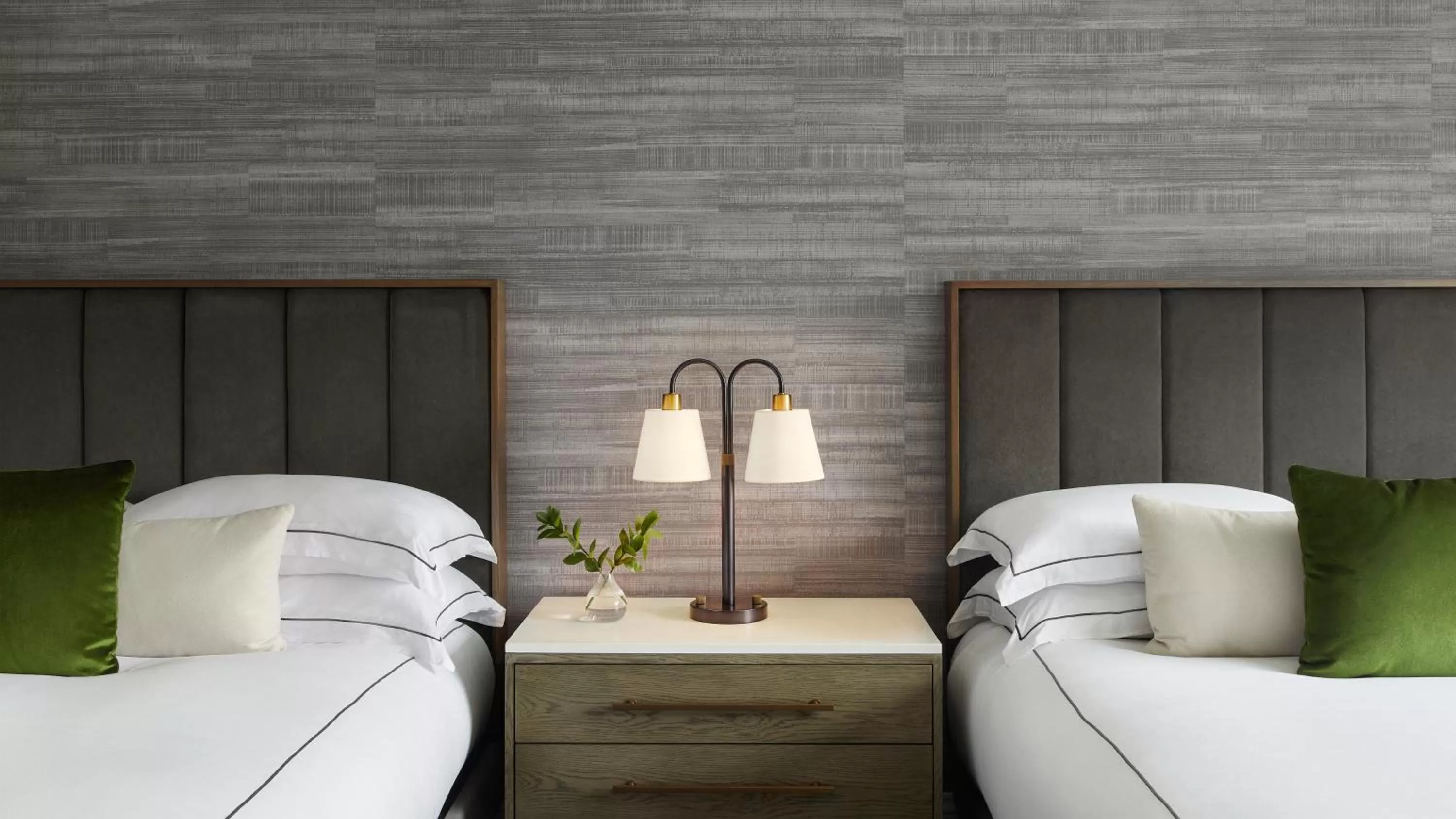 Photo of the whole room, Bed in Kimpton Marlowe by IHG