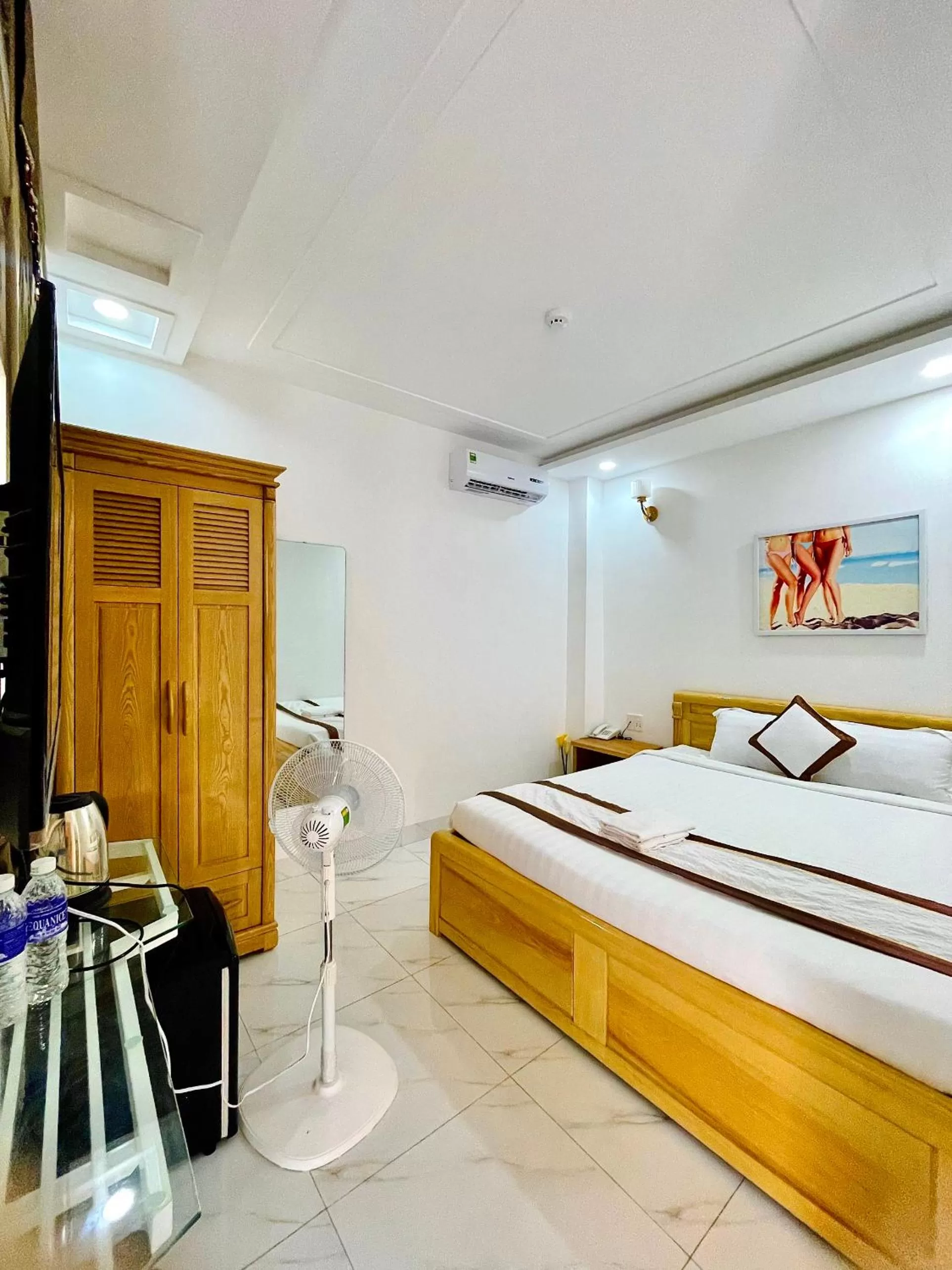 Bed in Diamond Hotel