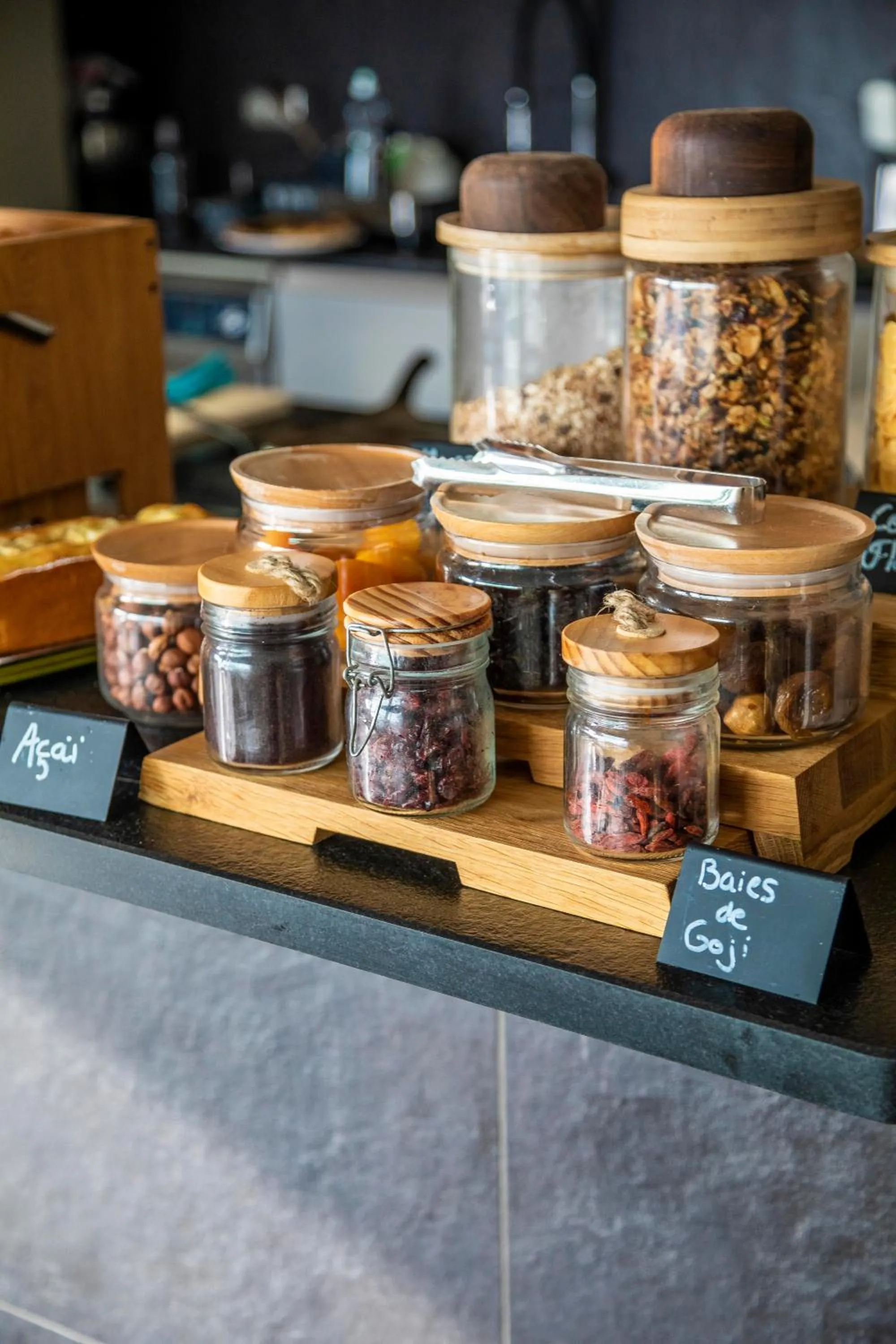 Food and drinks in Hôtel Version Maquis Santa Manza