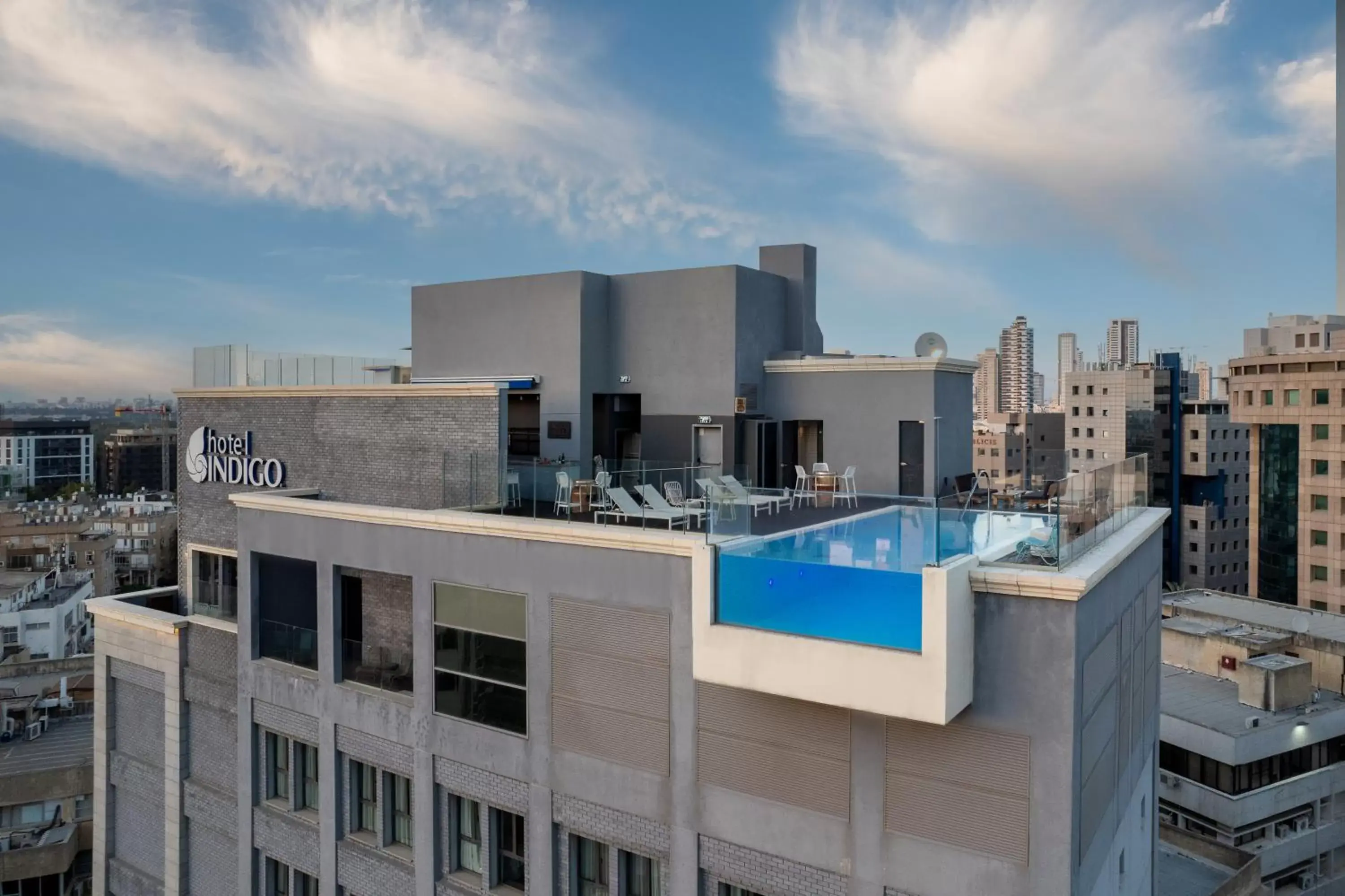 Property building, Swimming Pool in Hotel Indigo Tel Aviv - Diamond District, an IHG Hotel