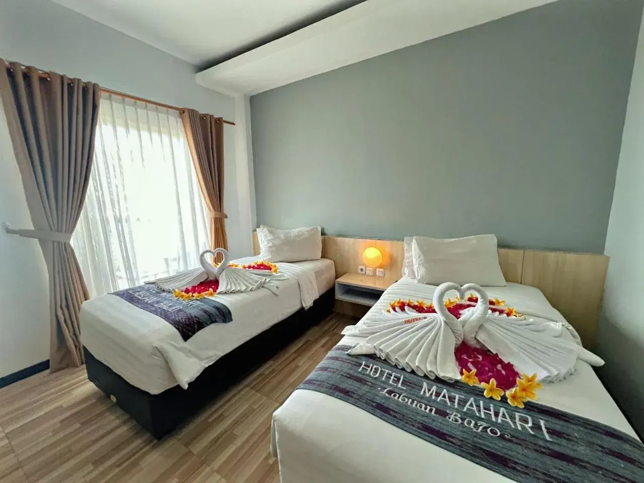 Bed in Matahari Hotel