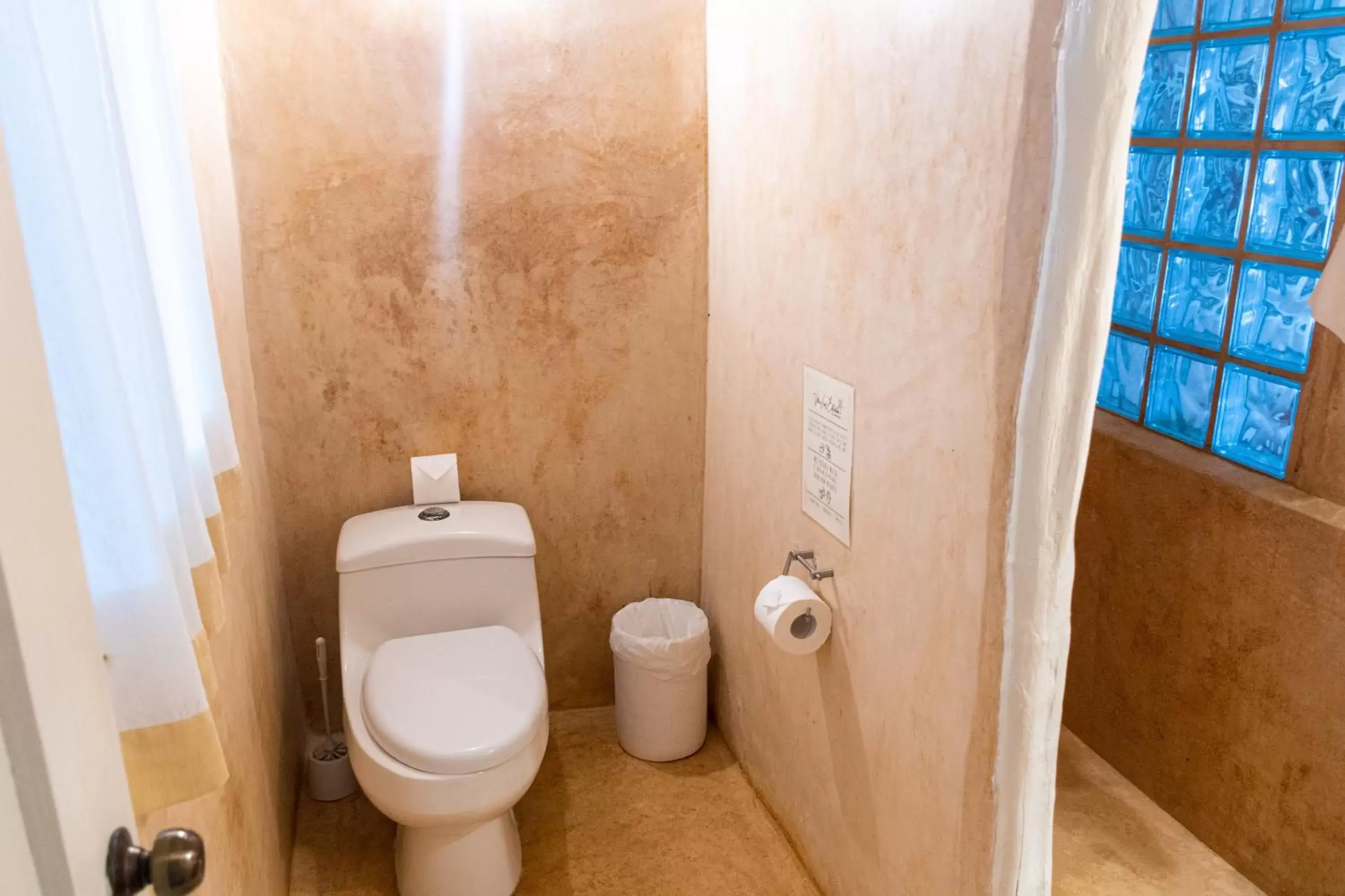 Bathroom in Villa Las Estrellas Tulum - located at the party zone