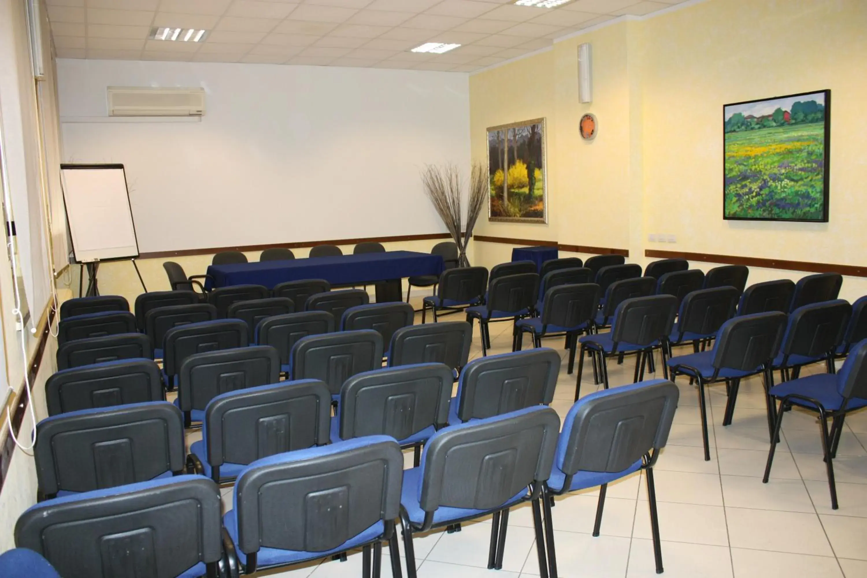 Business facilities in Park Hotel