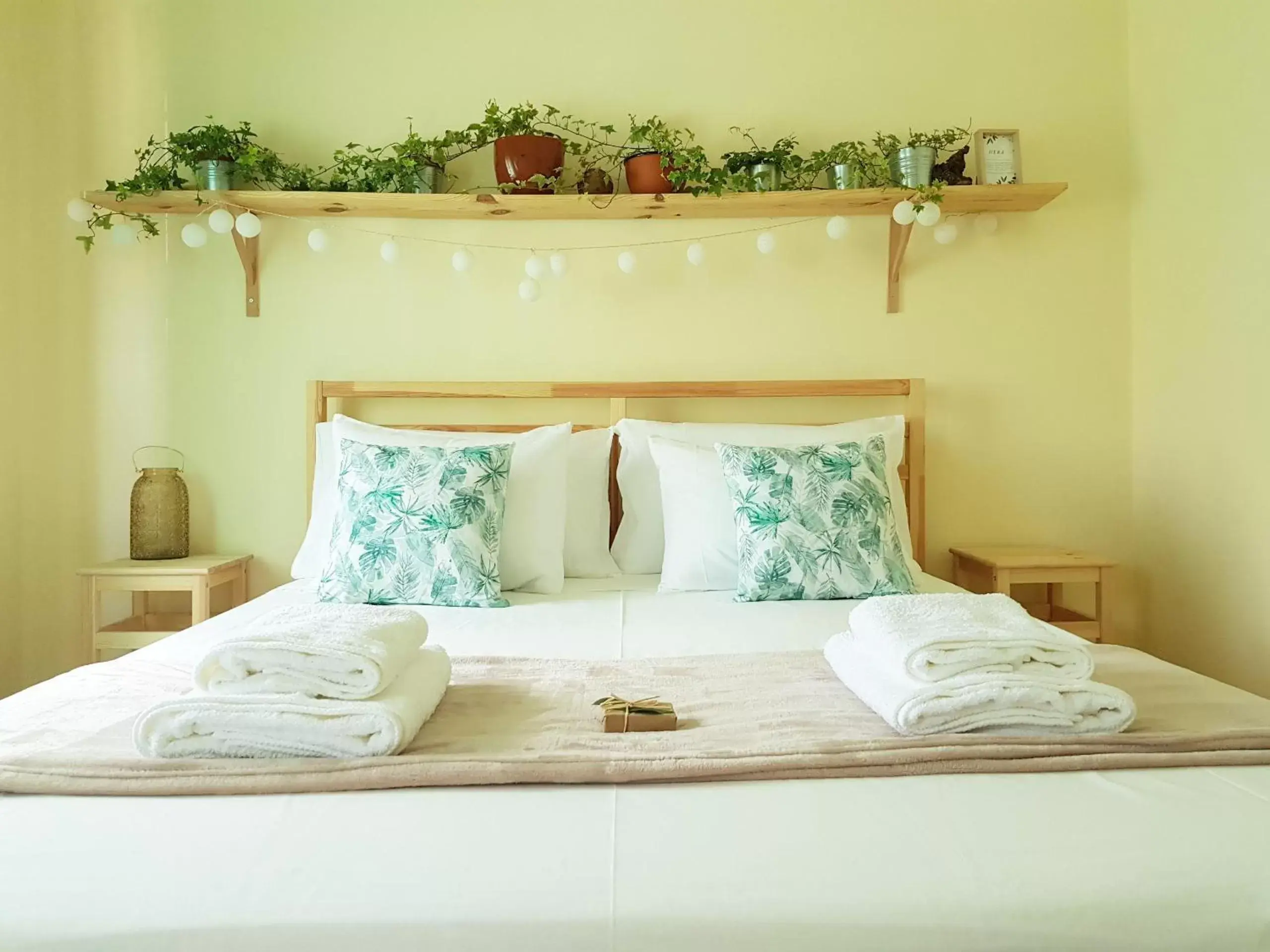 Double Room with Balcony in Green Element Guesthouse