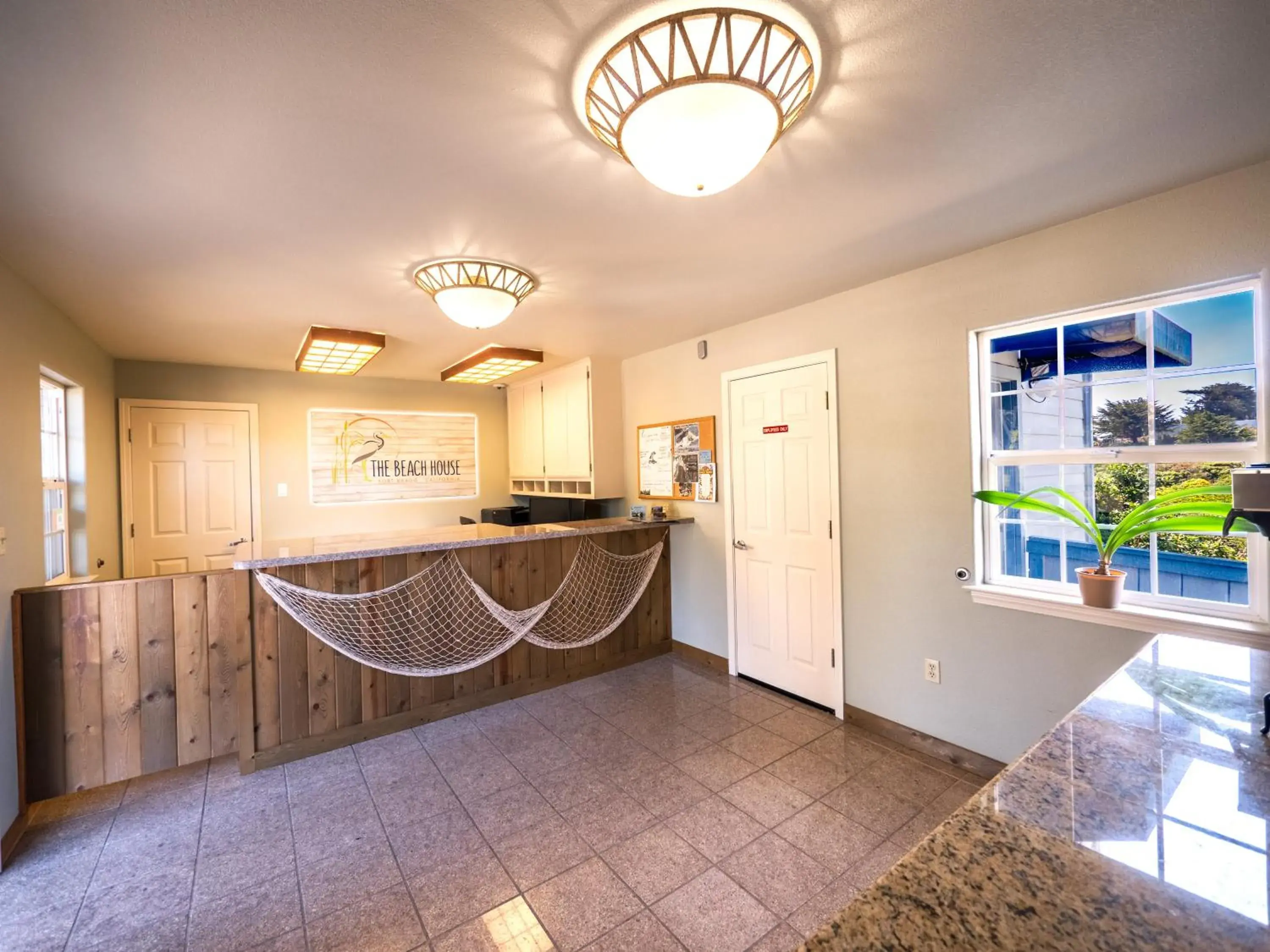 Lobby or reception in Beach House Inn Lobby or reception in Beach House Inn