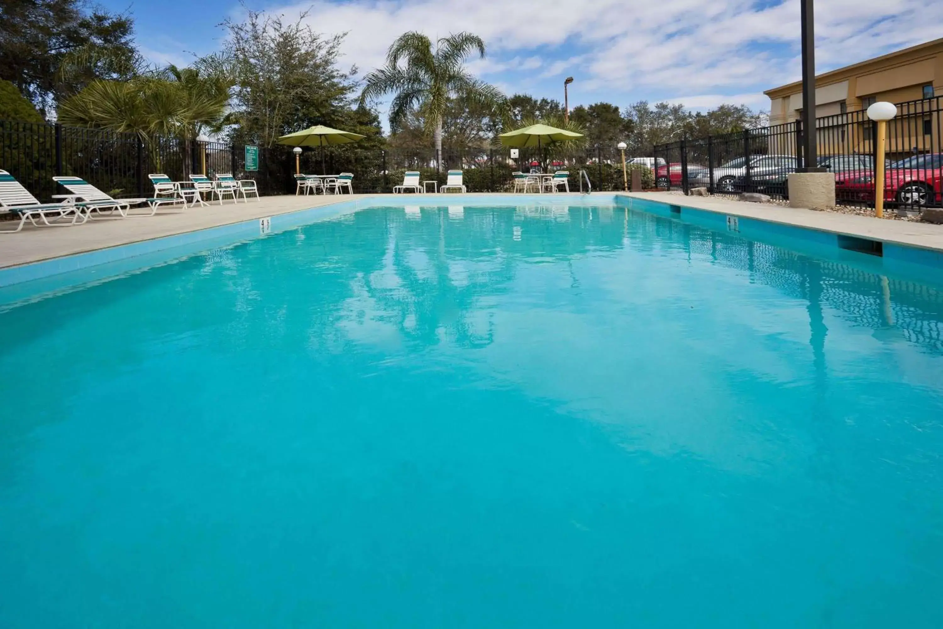 On site, Swimming Pool in La Quinta by Wyndham Tampa Fairgrounds - Casino