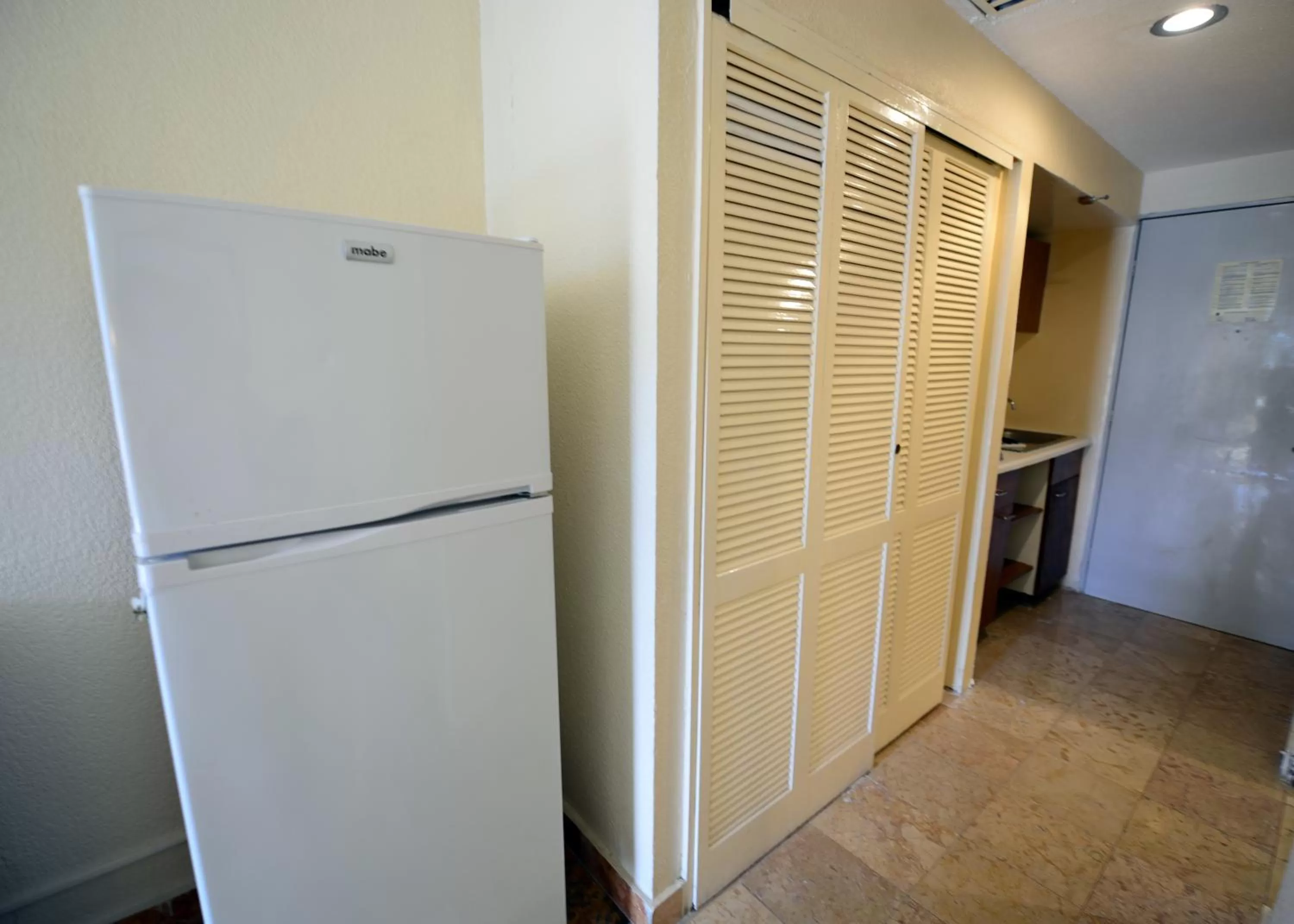 Kitchen or kitchenette, Kitchen/Kitchenette in Amarea Hotel Acapulco
