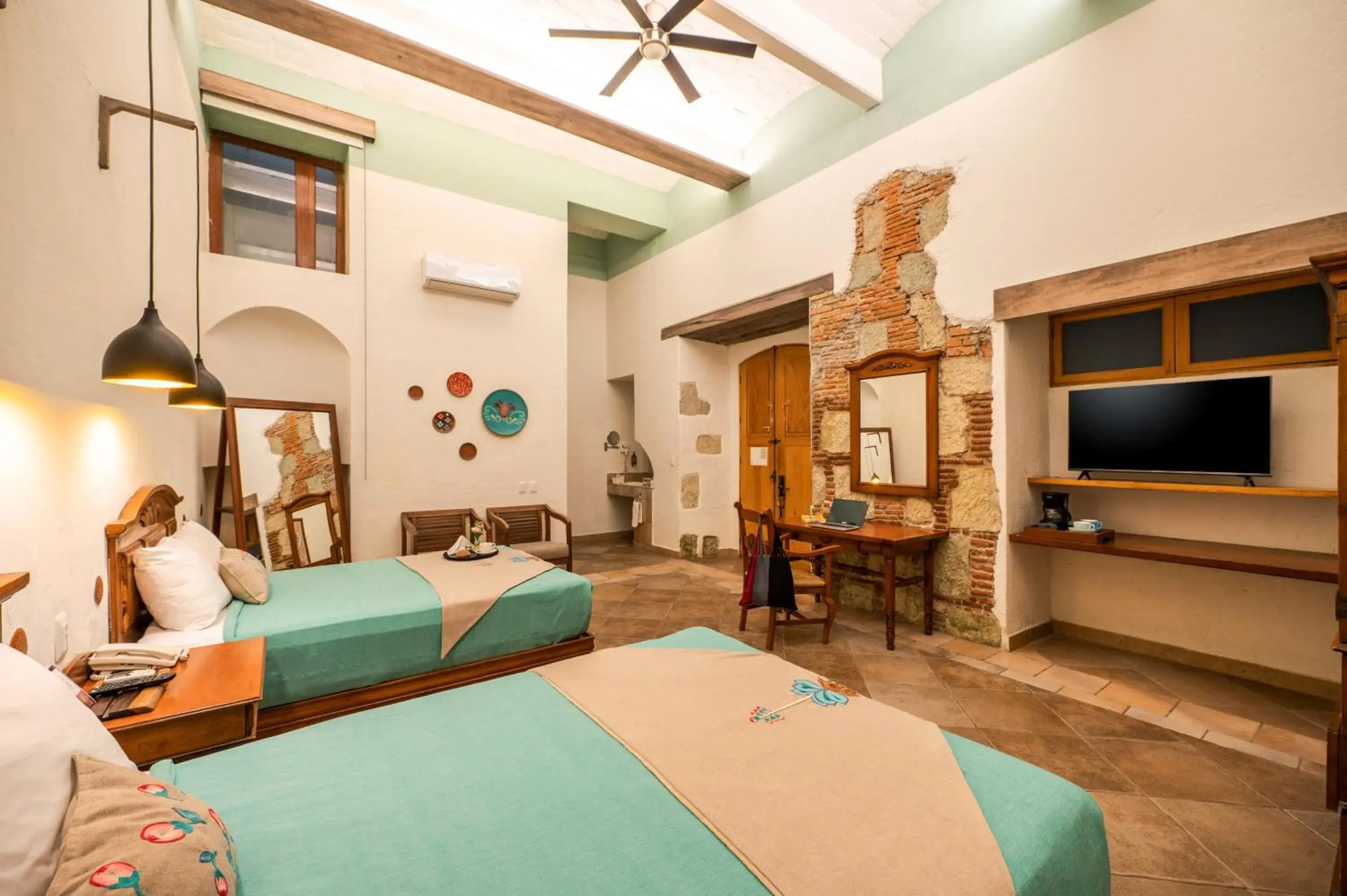 Communal lounge/ TV room, Bed in Casa De Sierra Azul